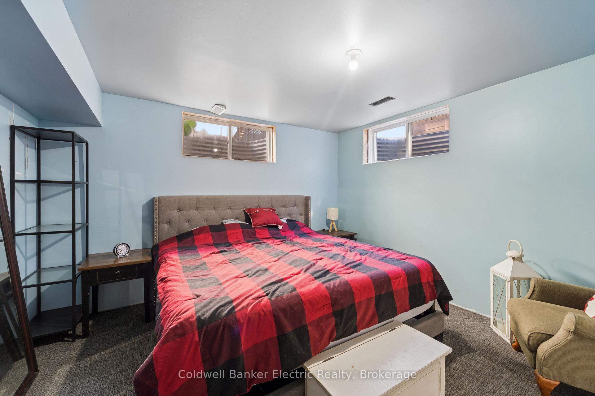 Photo 31 of 661 Clancy Crescent, Peterborough, Otonabee Ward 1 — HOMEH