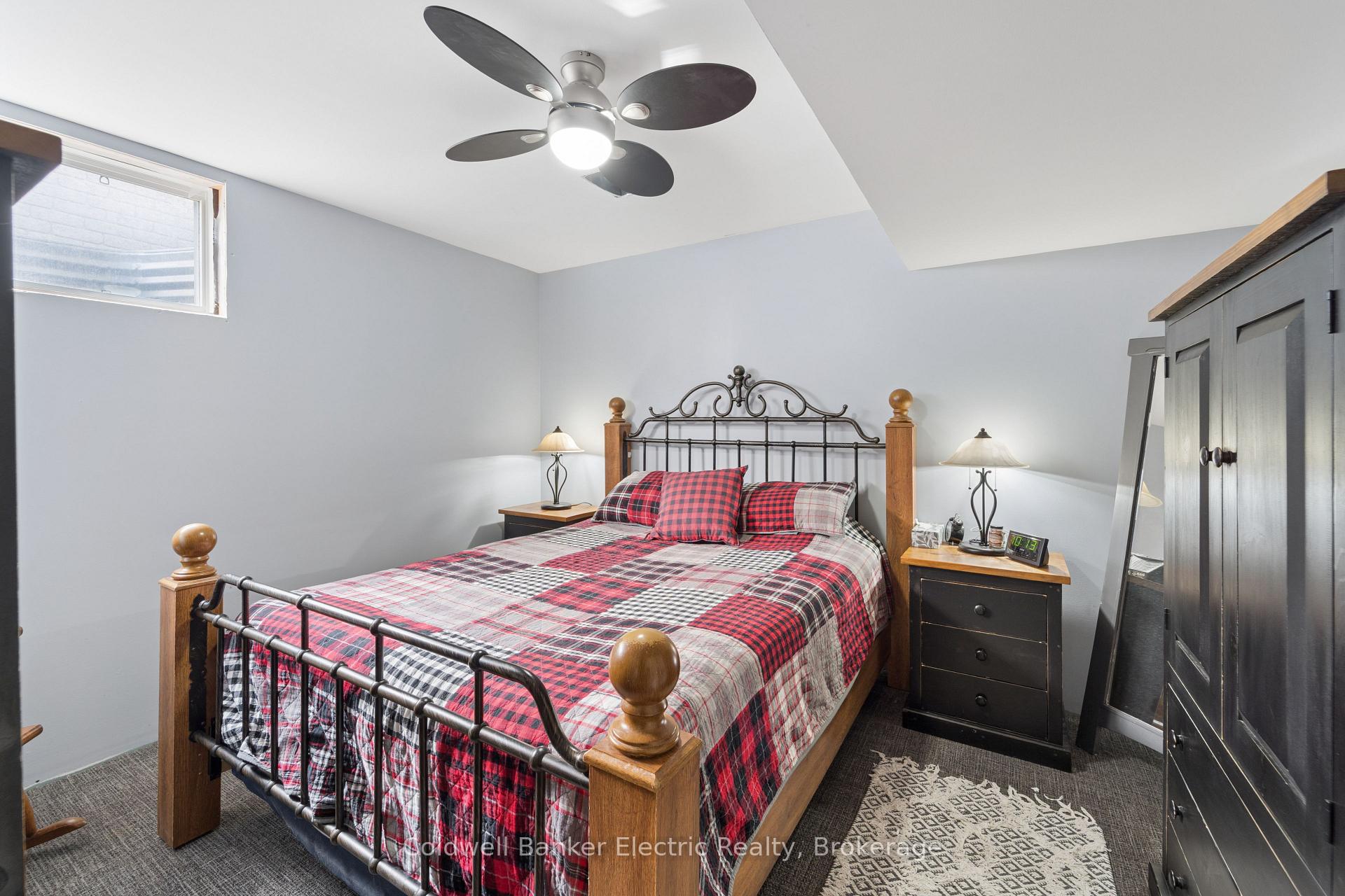 Photo 33 of 661 Clancy Crescent, Peterborough, Otonabee Ward 1 — HOMEH