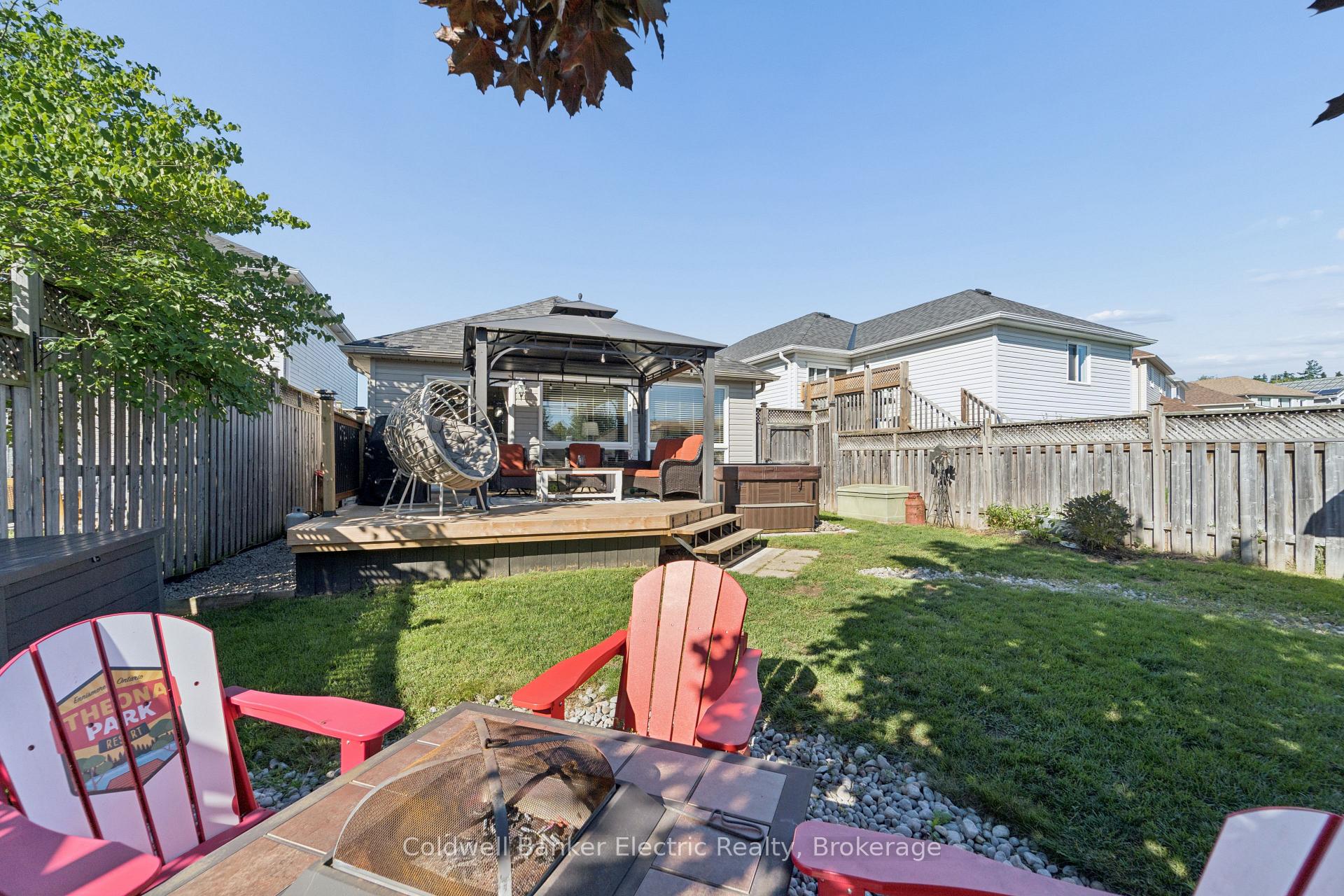 Photo 44 of 661 Clancy Crescent, Peterborough, Otonabee Ward 1 — HOMEH