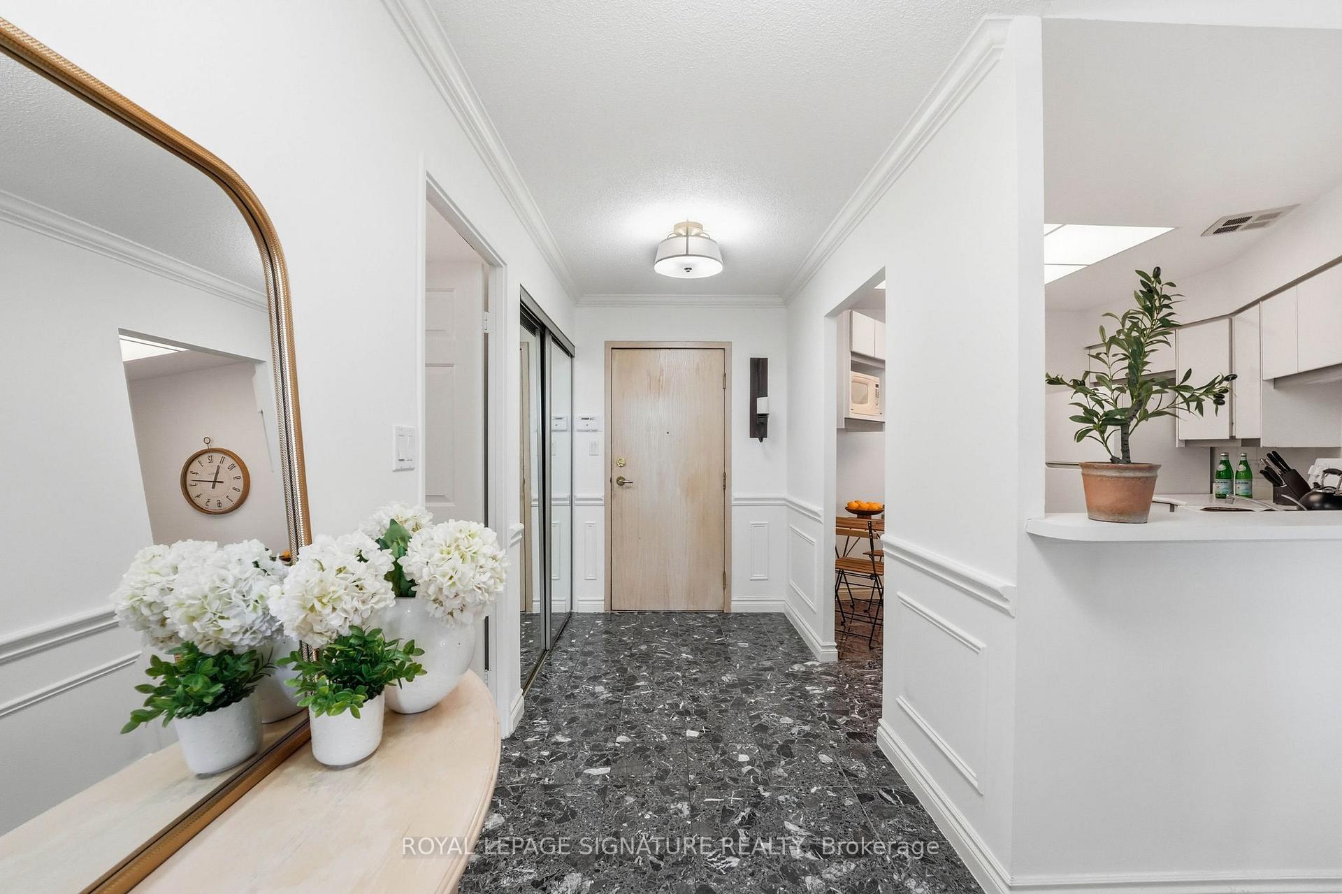 Photo 3 of Unit PH1, 20 Guildwood Parkway, Scarborough, Guildwood — HOMEH