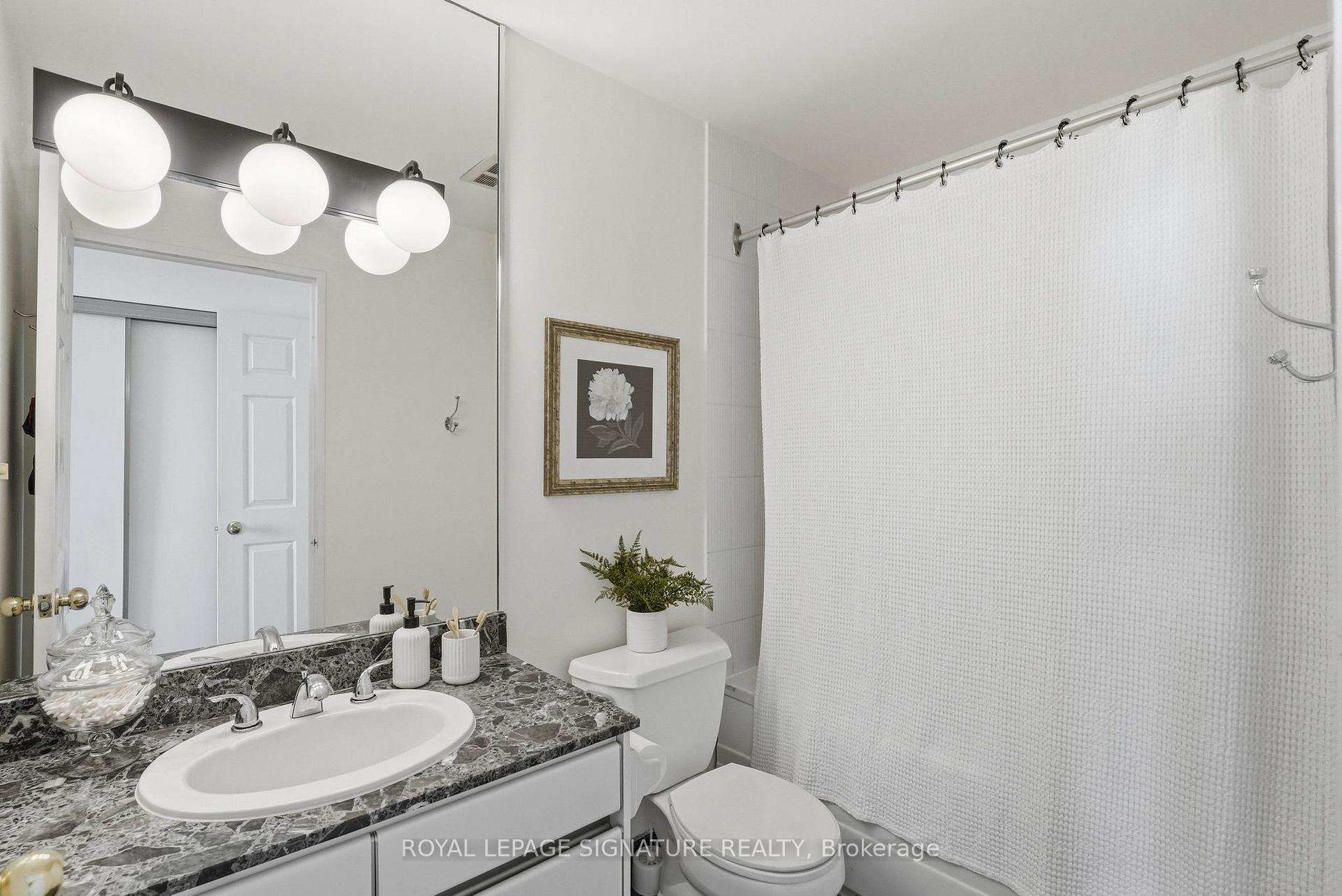 Photo 13 of Unit PH1, 20 Guildwood Parkway, Scarborough, Guildwood — HOMEH