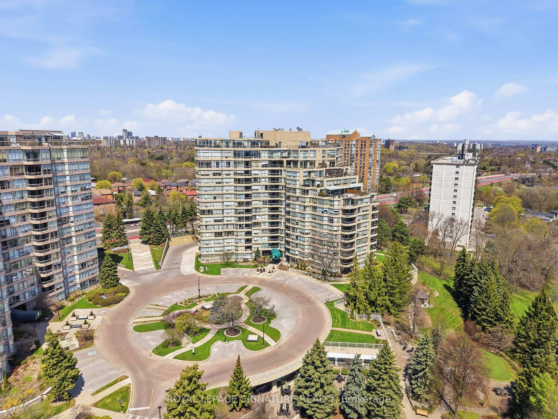 Photo 31 of Unit PH1, 20 Guildwood Parkway, Scarborough, Guildwood — HOMEH