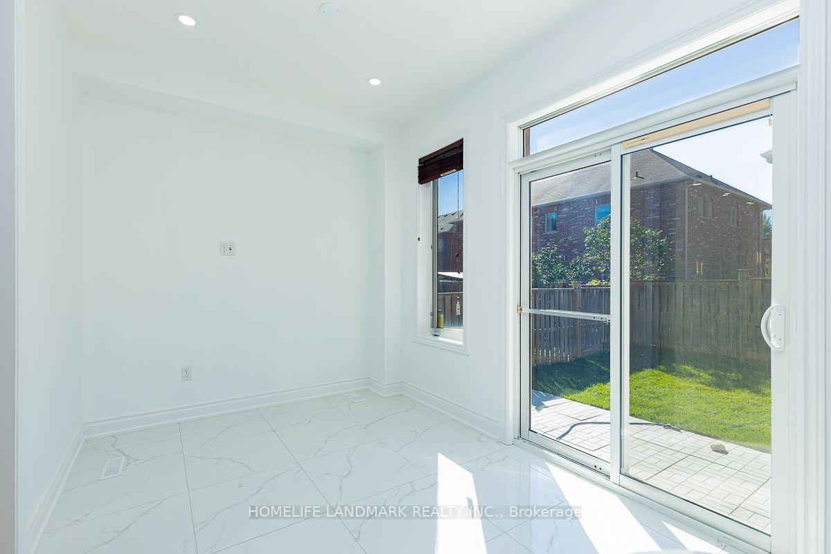 Photo 5 of 15 Chokecherry Crescent, Markham, Wismer — HOMEH