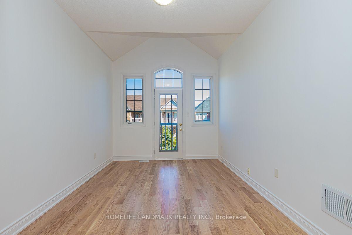 Photo 14 of 15 Chokecherry Crescent, Markham, Wismer — HOMEH