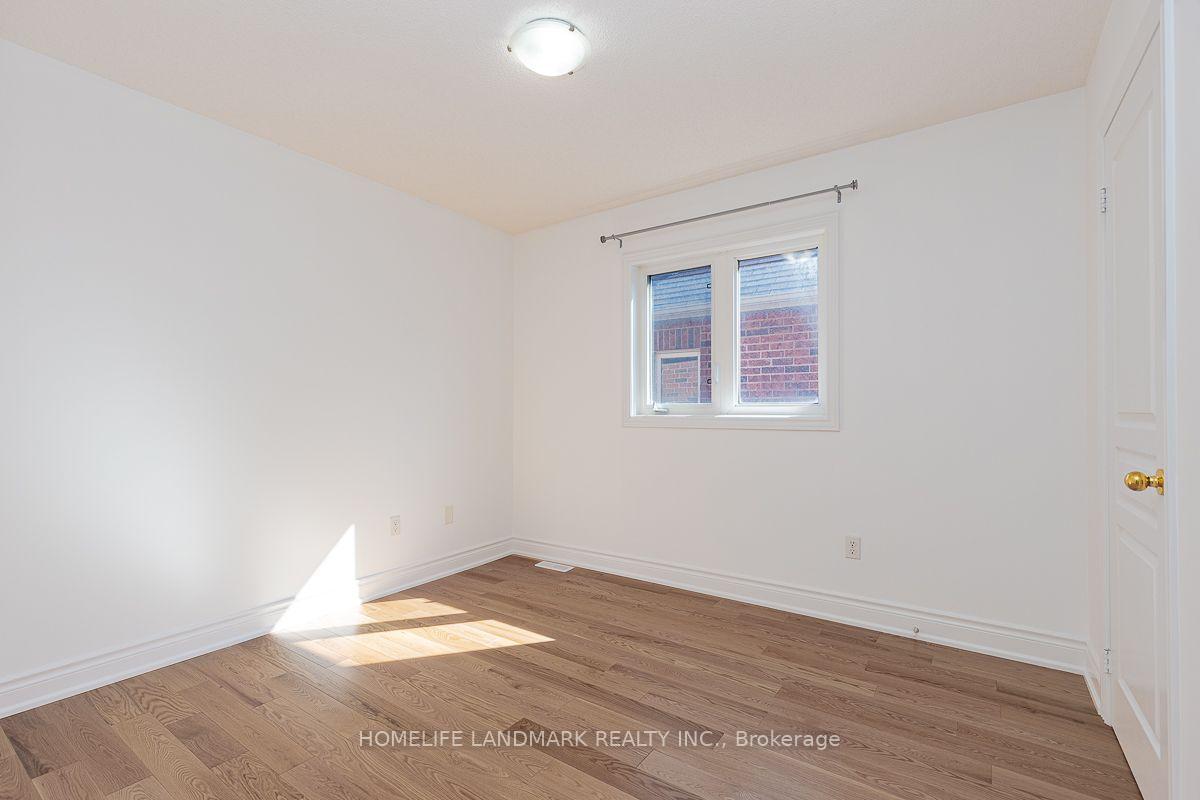 Photo 16 of 15 Chokecherry Crescent, Markham, Wismer — HOMEH