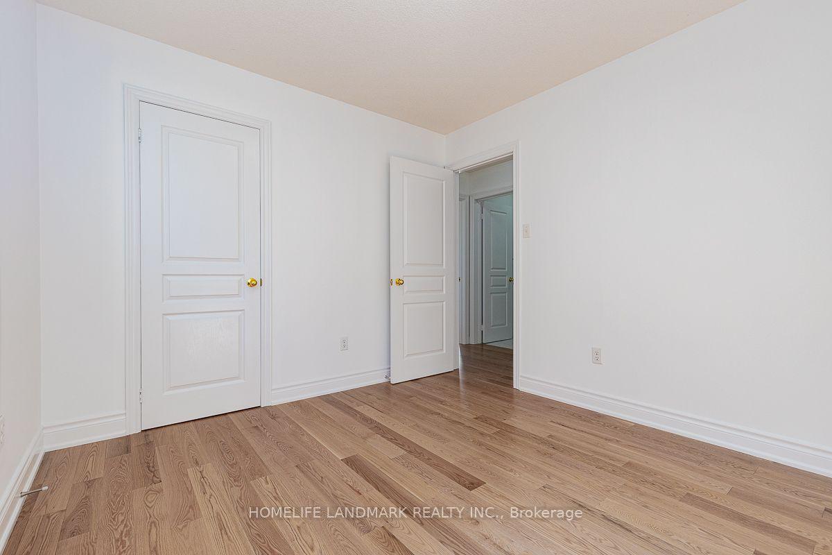 Photo 17 of 15 Chokecherry Crescent, Markham, Wismer — HOMEH