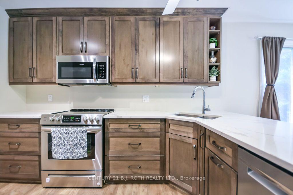 Photo 15 of 2604 The Birches Road, Severn, Washago — HOMEH