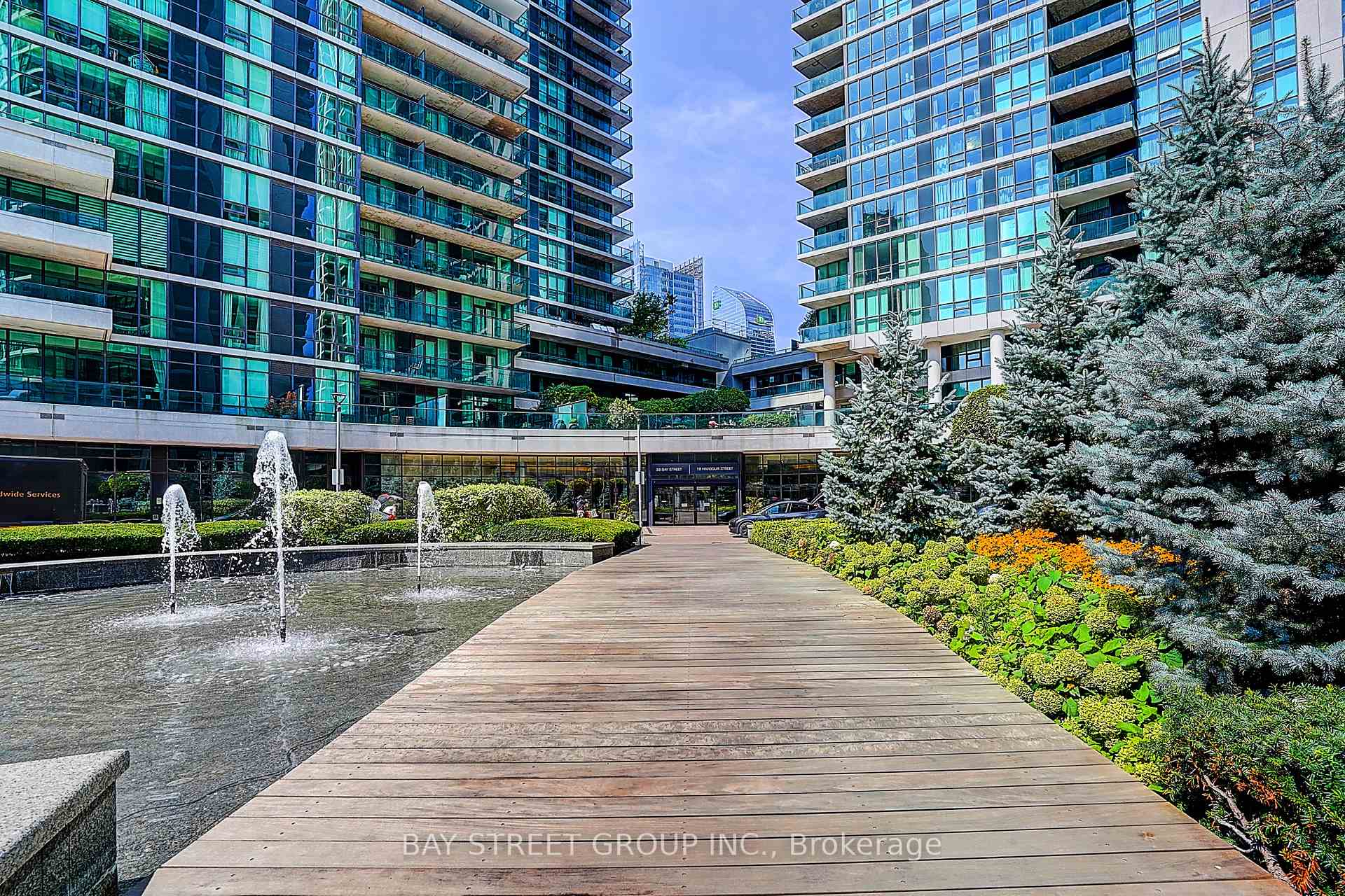 Photo 3 of Unit 3310, 33 Bay Street, Toronto, Waterfront Communities — HOMEH