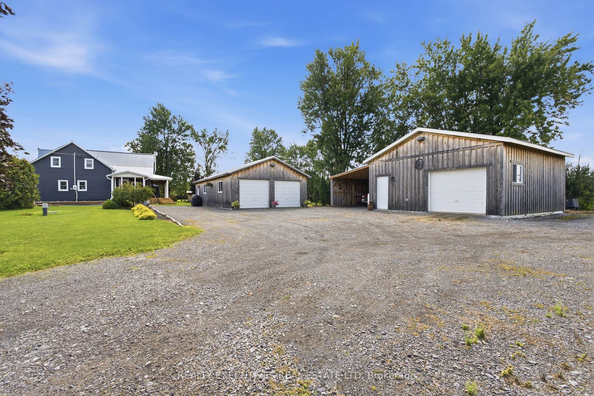 Photo 2 of 3350 County 7 Road, South Dundas, South Dundas (Williamsburgh) Twp — HOMEH