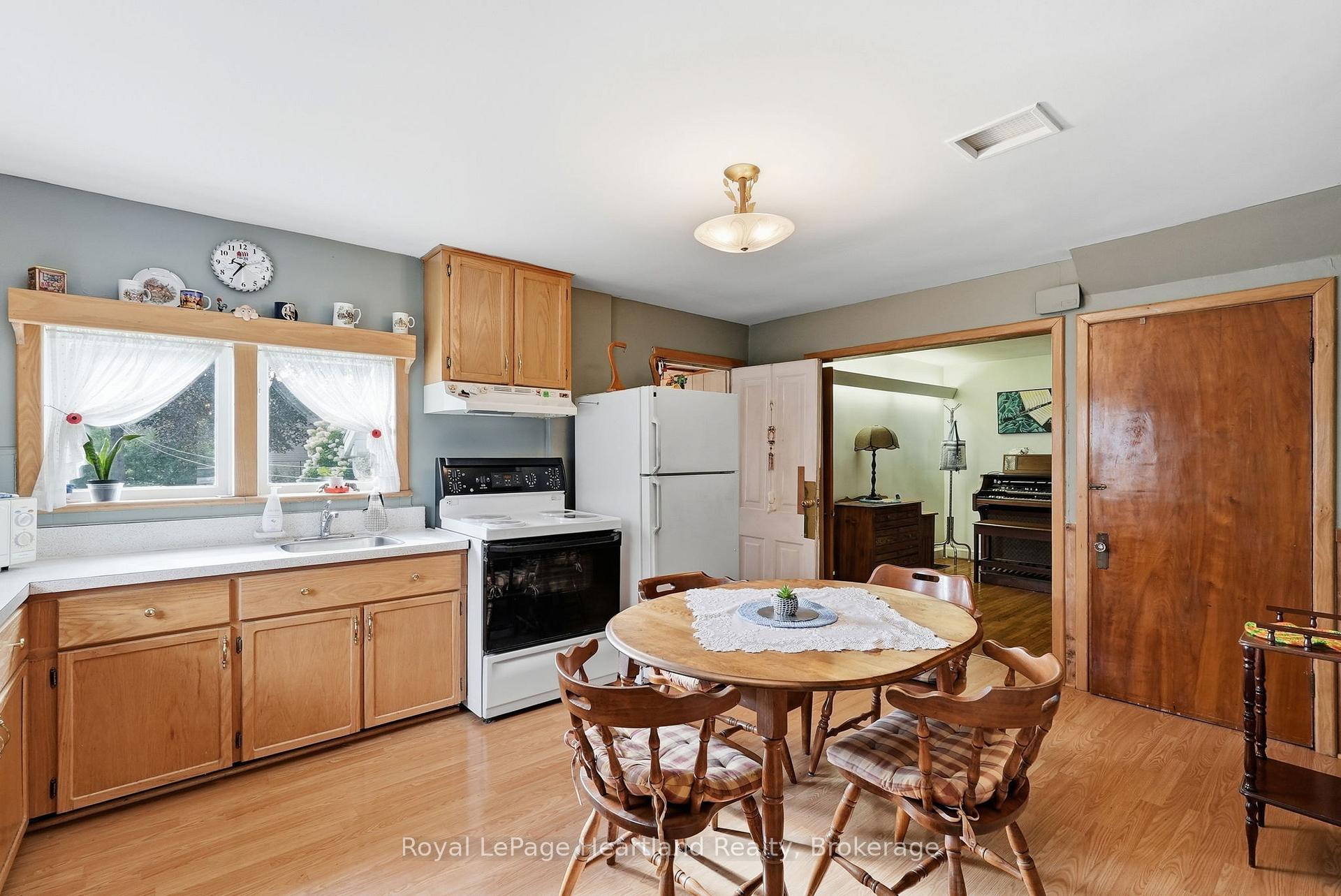 Photo 11 of 31 Louise Street, Minto — HOMEH