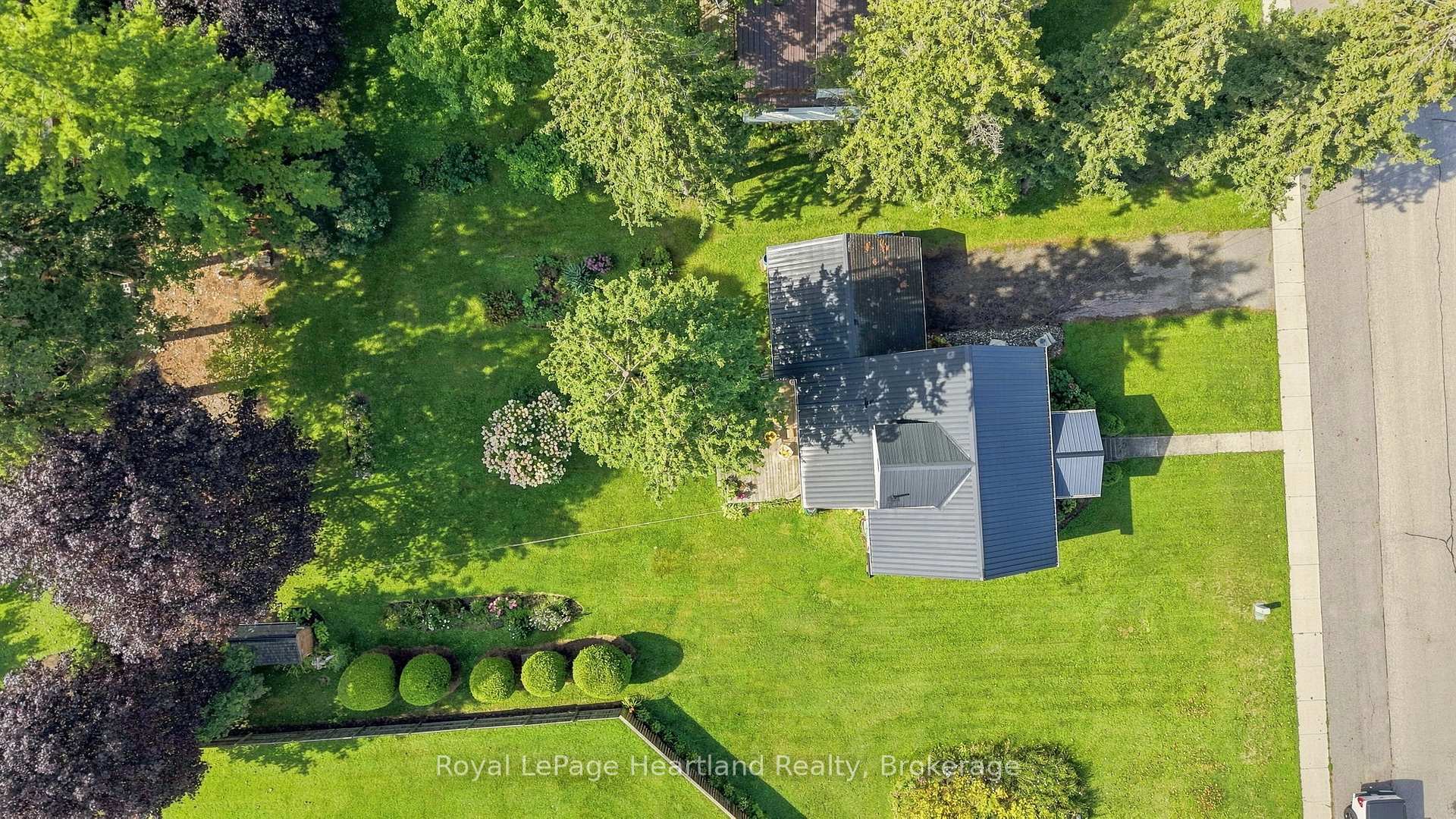 Photo 38 of 31 Louise Street, Minto — HOMEH