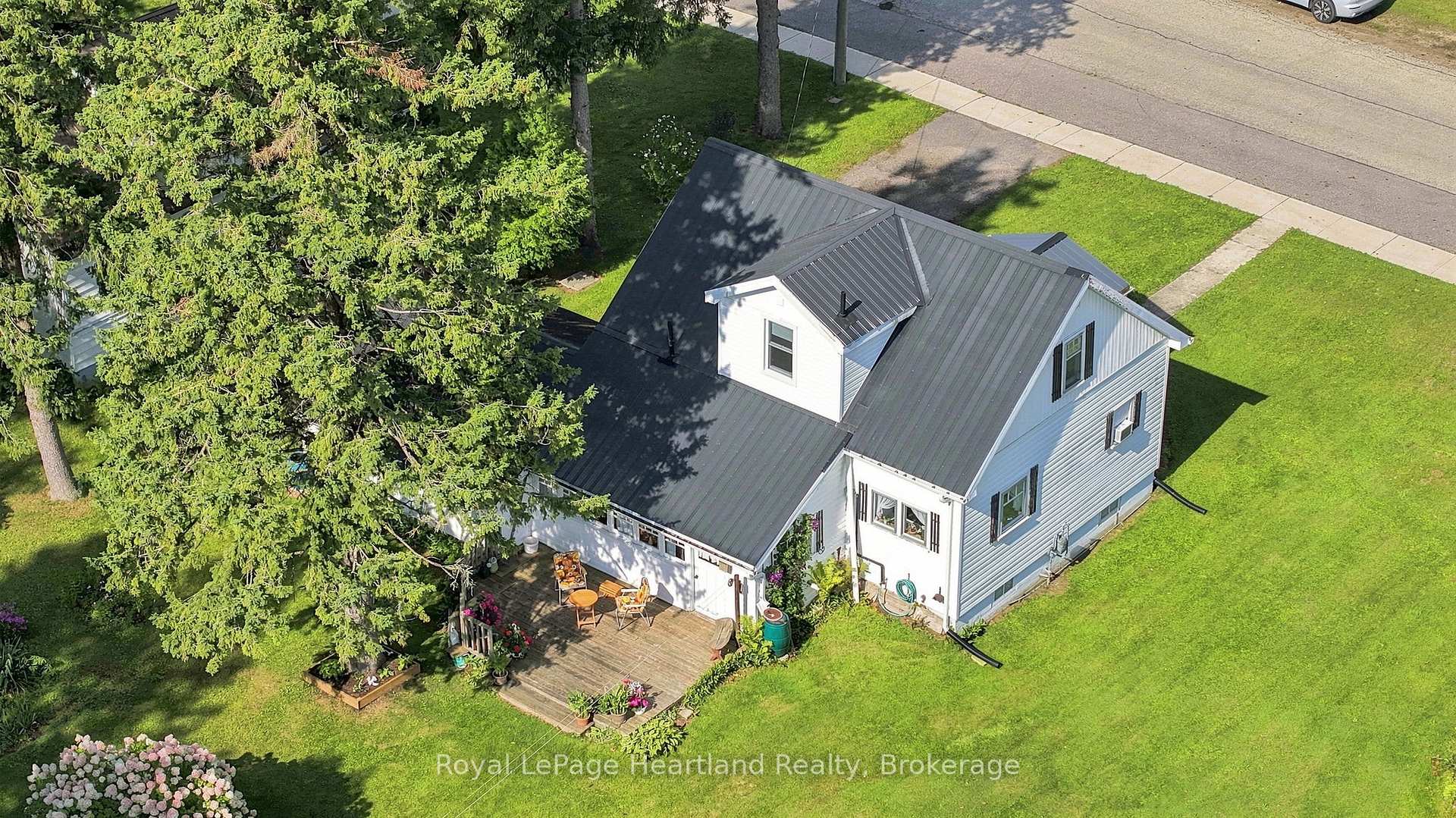 Photo 41 of 31 Louise Street, Minto — HOMEH