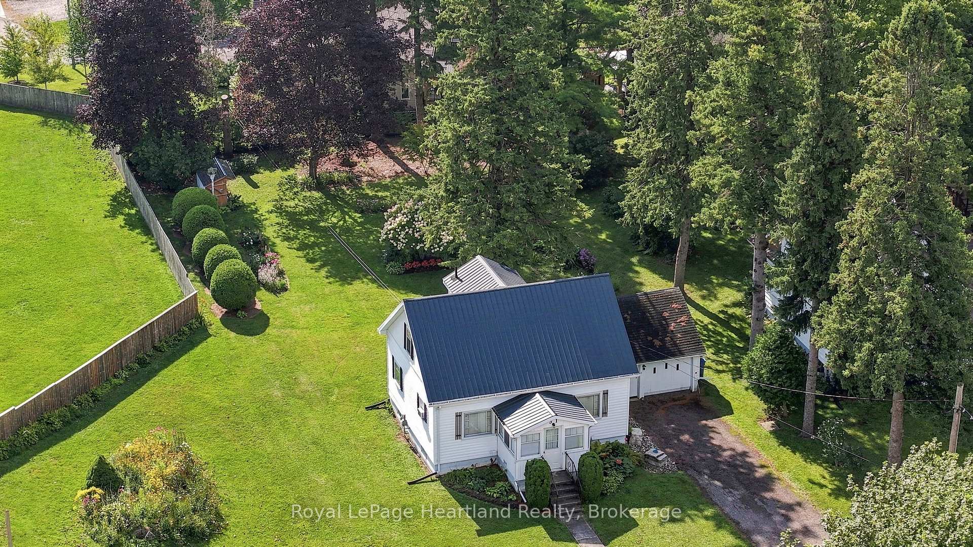 Photo 42 of 31 Louise Street, Minto — HOMEH