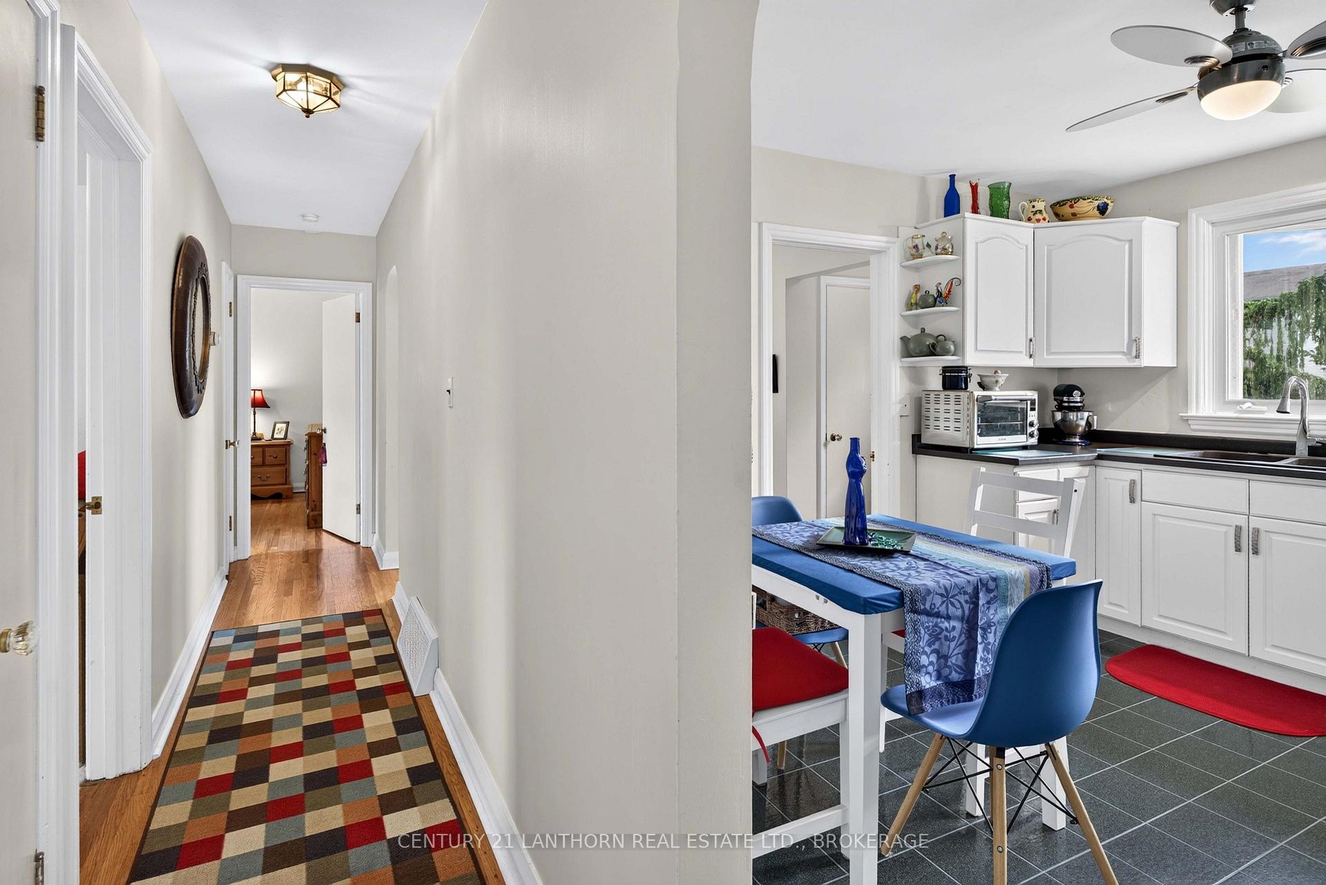 Photo 8 of 244 Yonge Street, Kingston, Central City West — HOMEH
