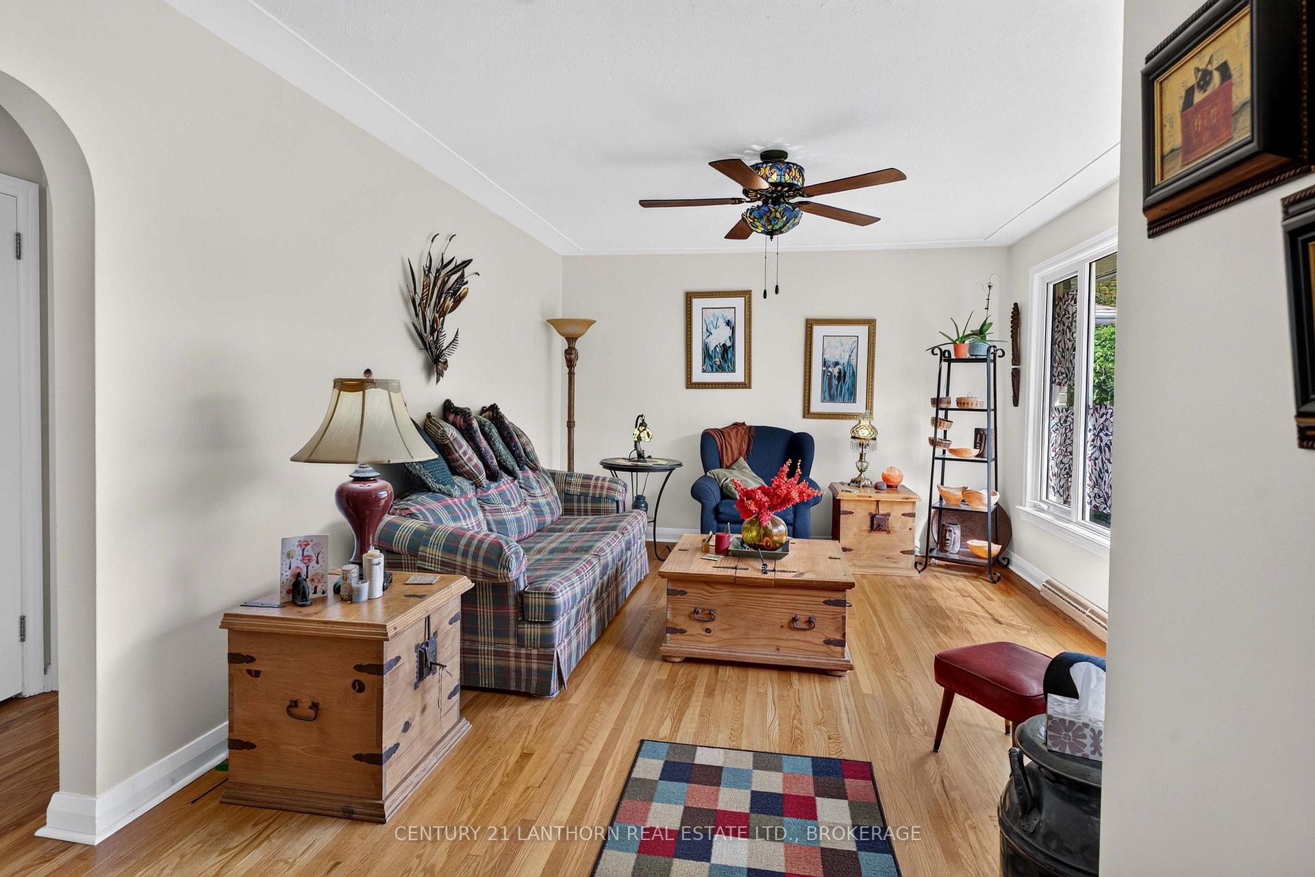 Photo 15 of 244 Yonge Street, Kingston, Central City West — HOMEH