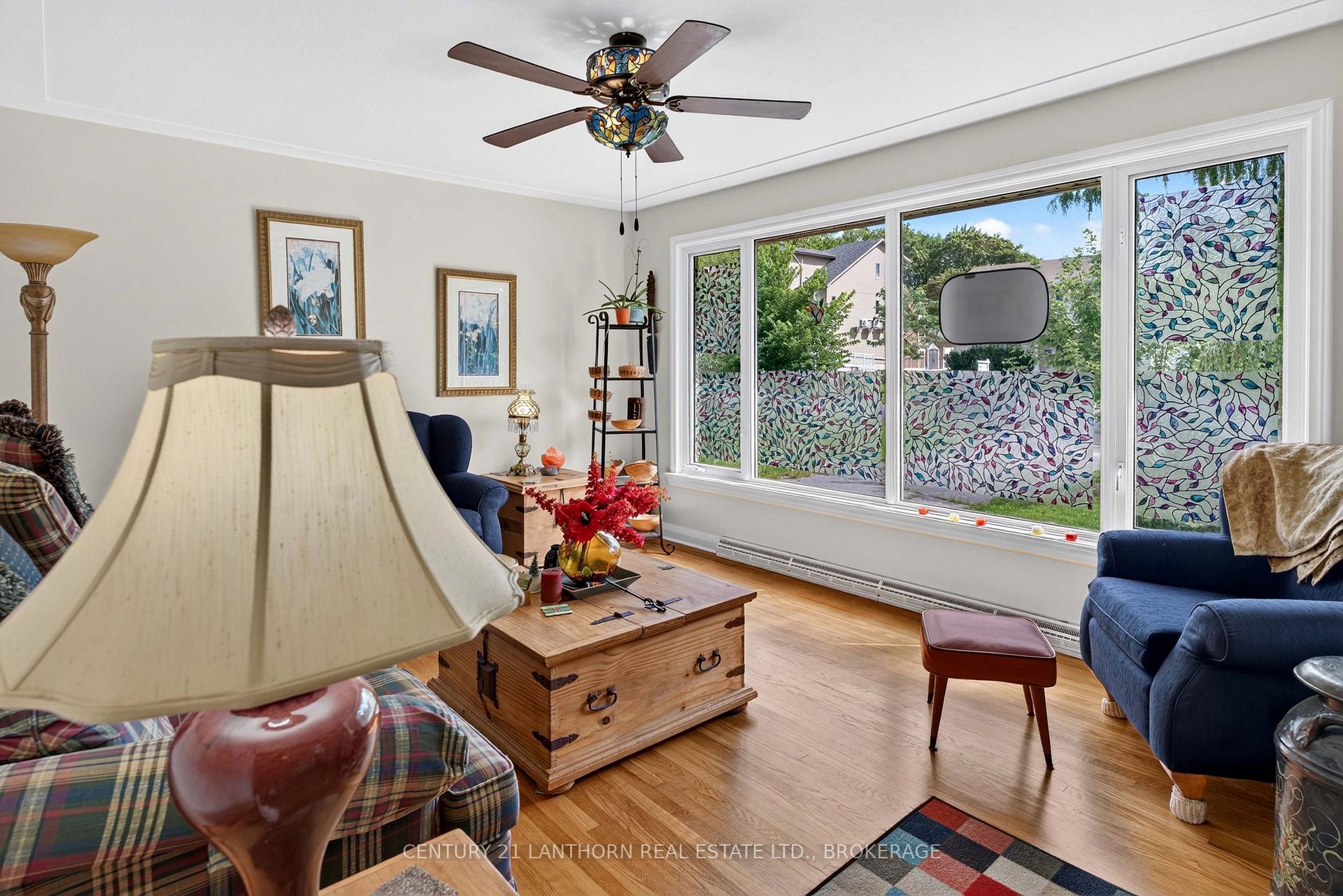Photo 17 of 244 Yonge Street, Kingston, Central City West — HOMEH