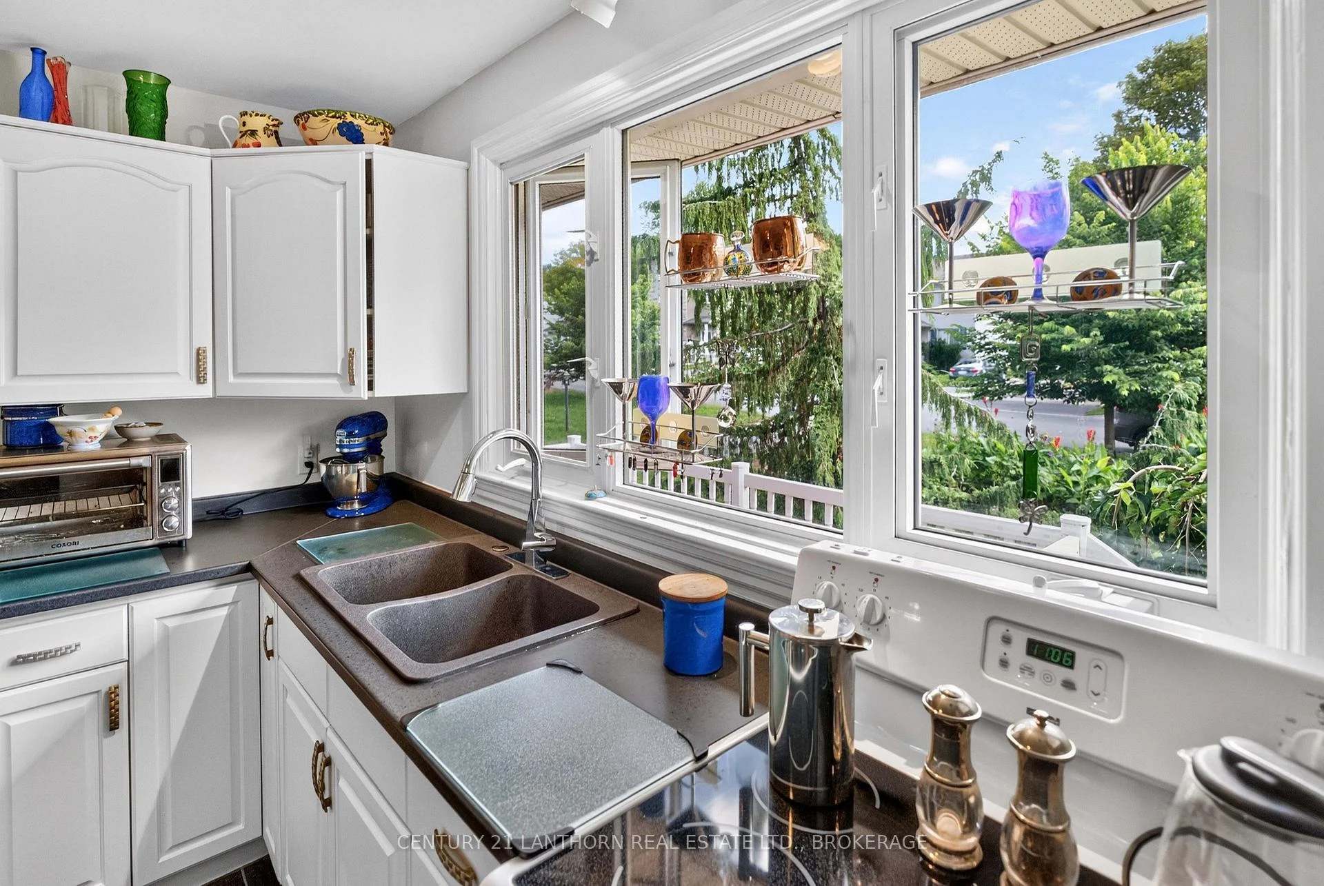 Photo 12 of 244 Yonge Street, Kingston, Central City West — HOMEH