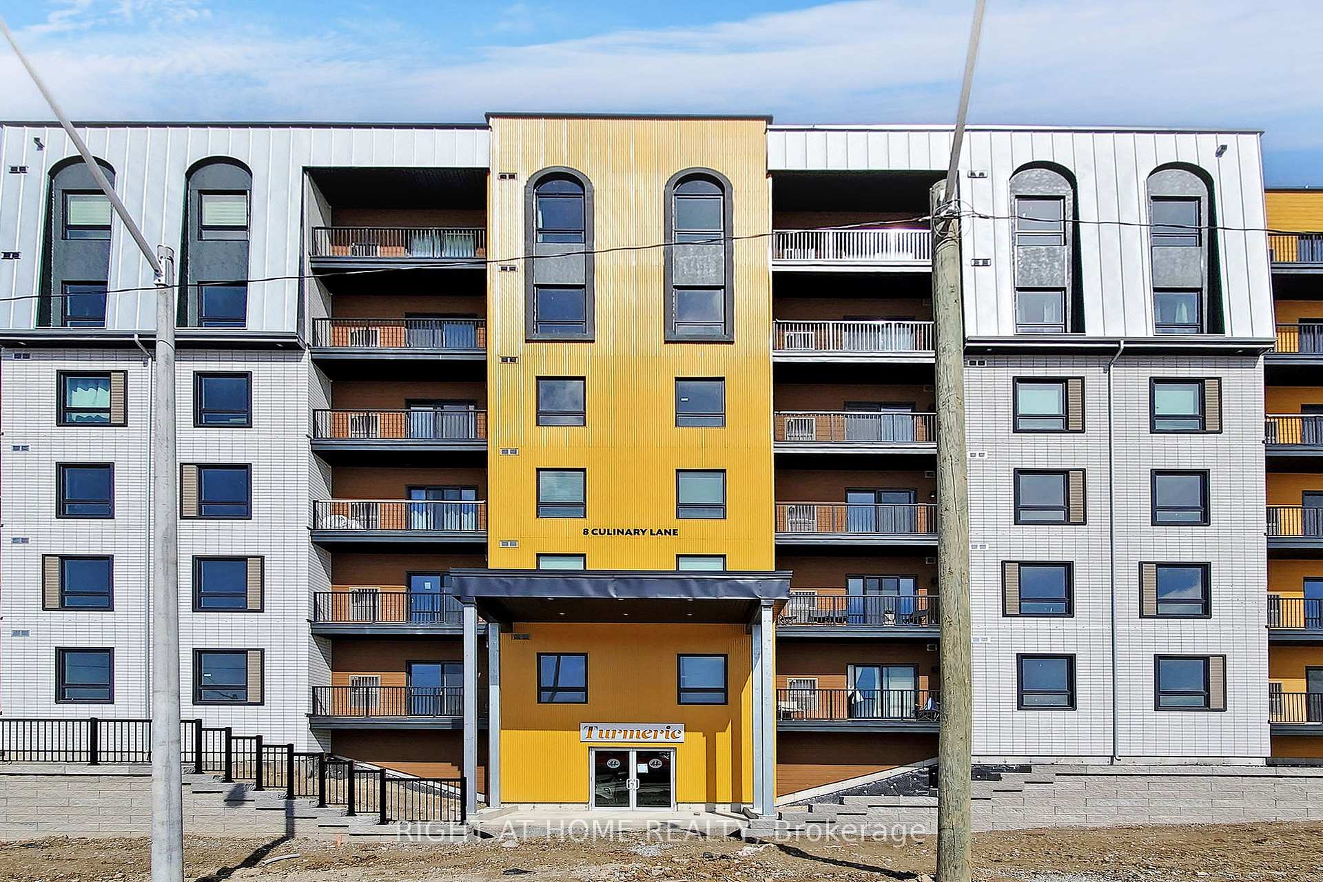 Photo 1 of Unit 204, 8 Culinary Lane, Barrie, Rural Barrie Southeast — HOMEH