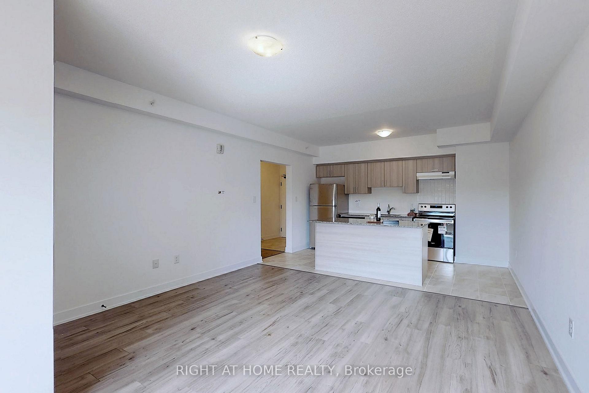 Photo 6 of Unit 204, 8 Culinary Lane, Barrie, Rural Barrie Southeast — HOMEH