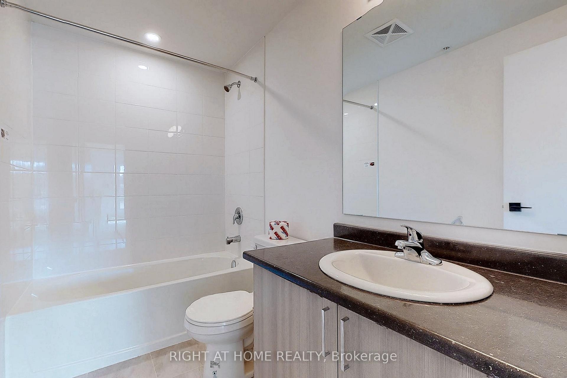 Photo 15 of Unit 204, 8 Culinary Lane, Barrie, Rural Barrie Southeast — HOMEH