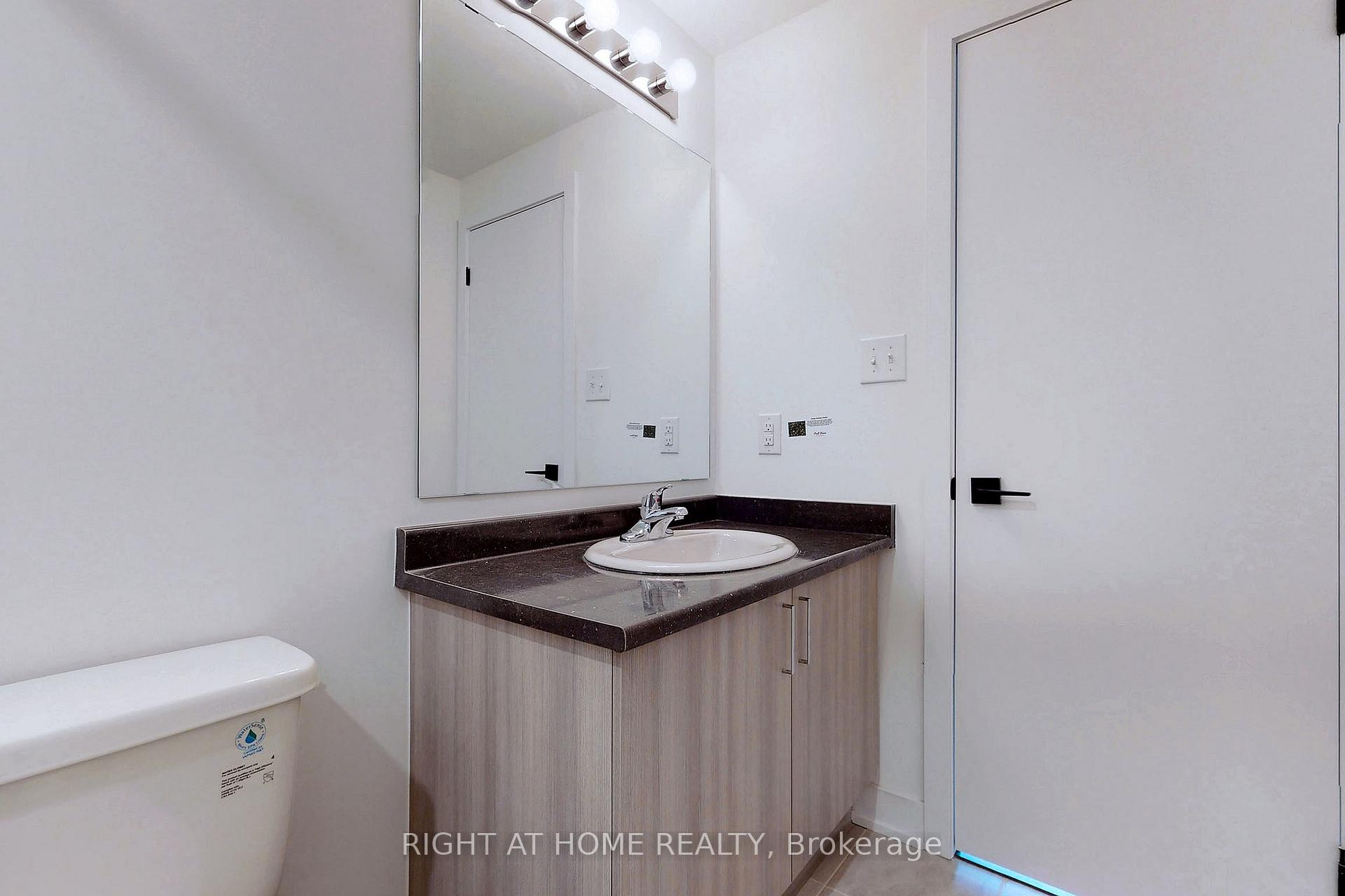Photo 16 of Unit 204, 8 Culinary Lane, Barrie, Rural Barrie Southeast — HOMEH