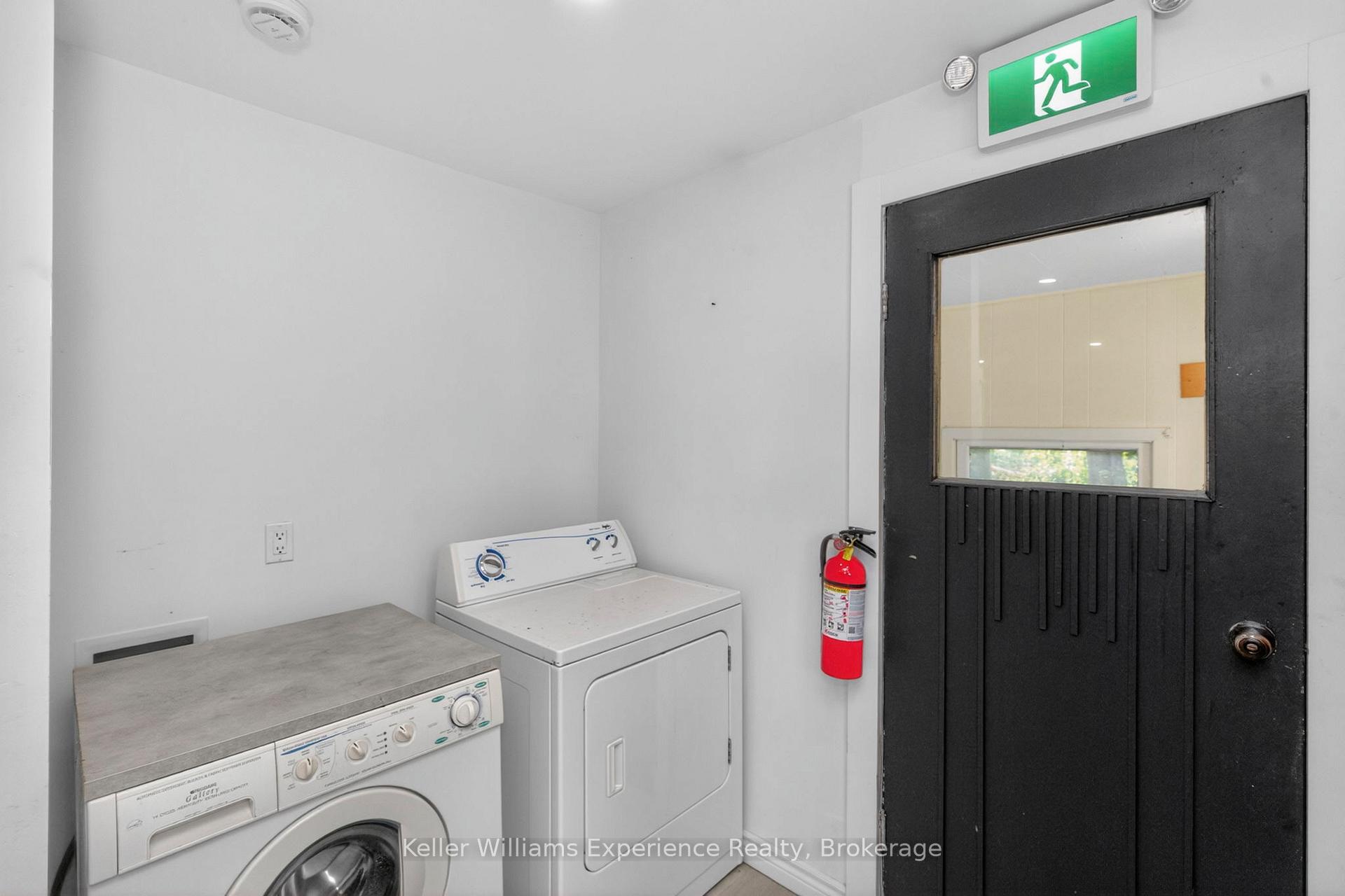 Photo 21 of 9782 Beachwood Drive, Collingwood — HOMEH