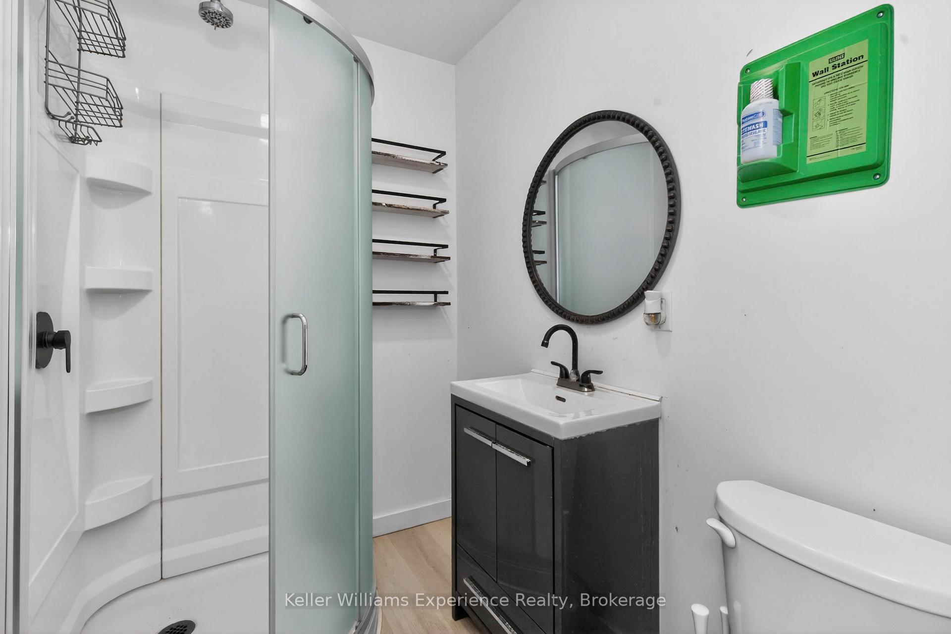 Photo 32 of 9782 Beachwood Drive, Collingwood — HOMEH