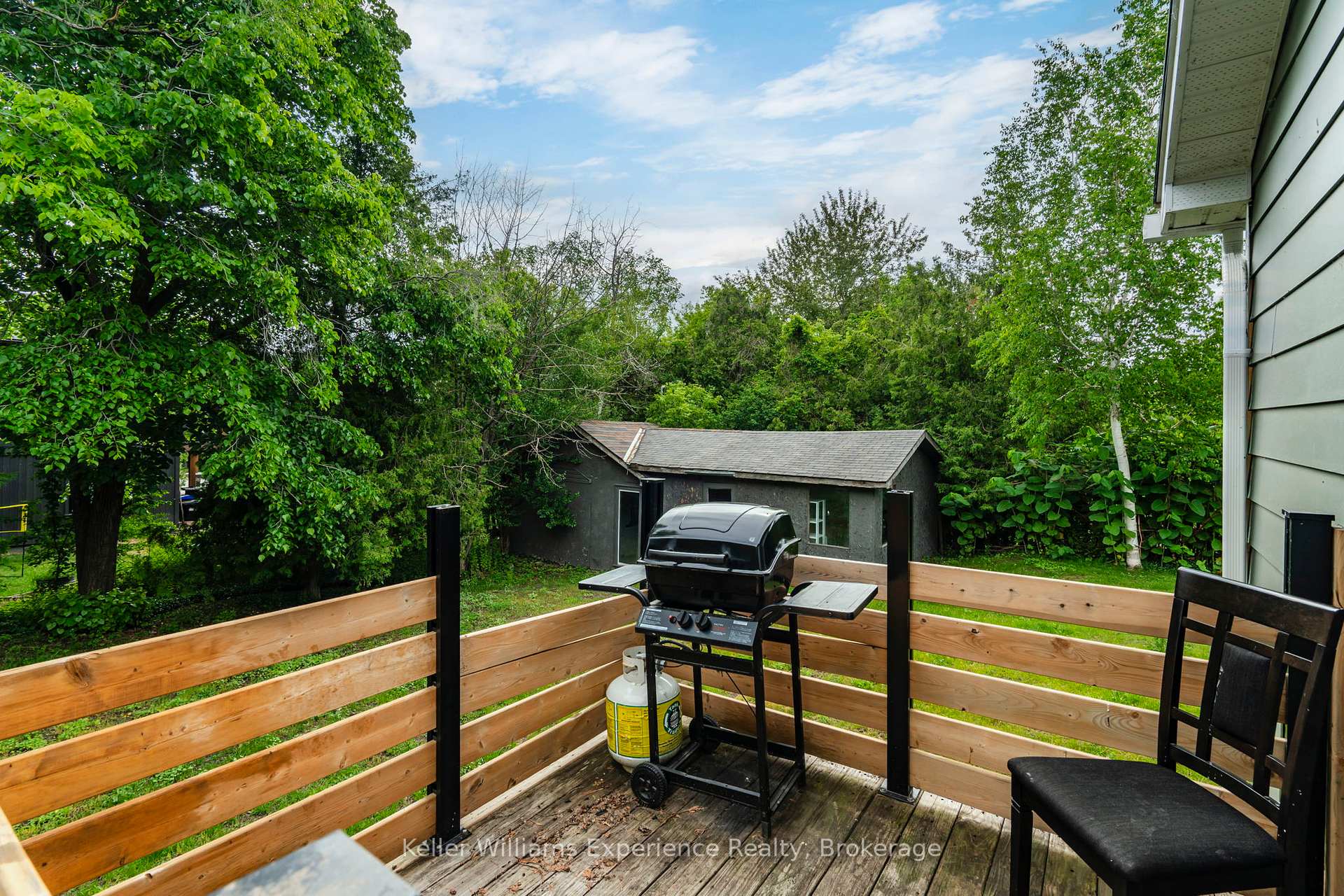 Photo 33 of 9782 Beachwood Drive, Collingwood — HOMEH