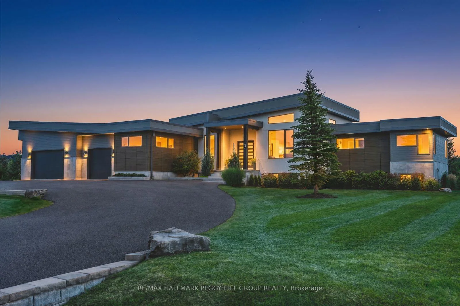 Photo of 7 Meadowlark Way