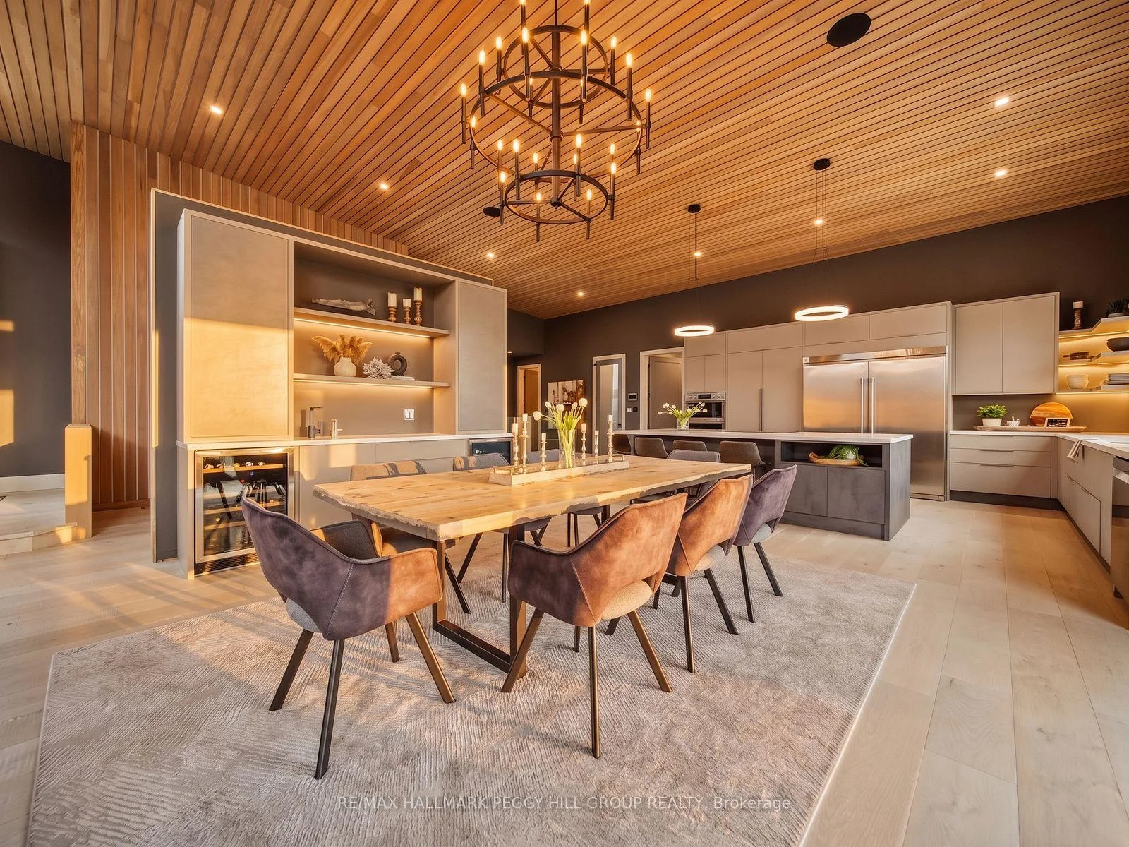 Photo 12 of 7 Meadowlark Way, Collingwood — HOMEH