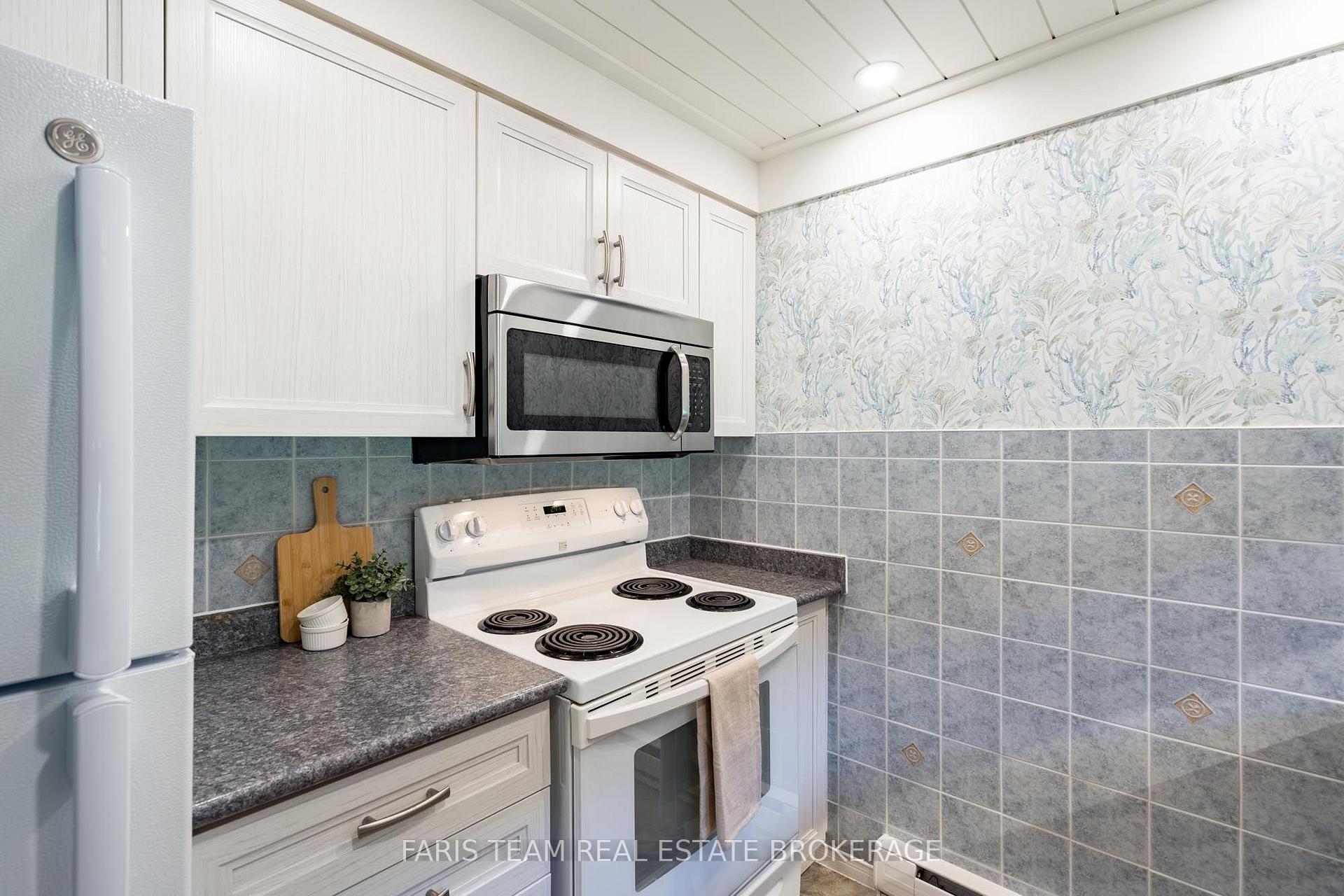 Photo 6 of Unit 16, 21 Laguna Parkway, Ramara, Rural Ramara — HOMEH