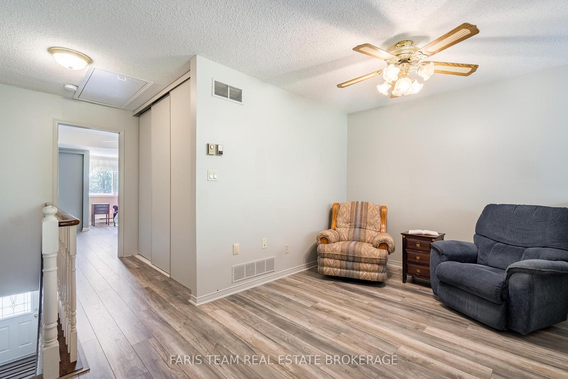 Photo 17 of Unit 16, 21 Laguna Parkway, Ramara, Rural Ramara — HOMEH