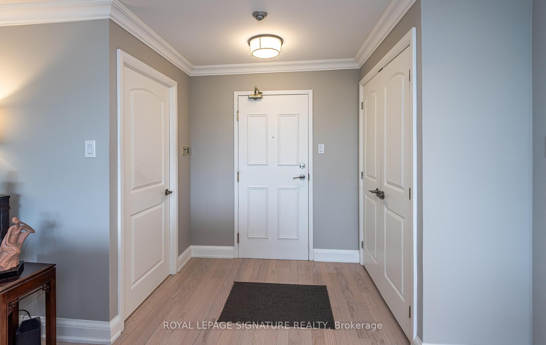 Photo 5 of Unit 602, 7300 Yonge Street, Vaughan, Crestwood-Springfarm-Yorkhill — HOMEH