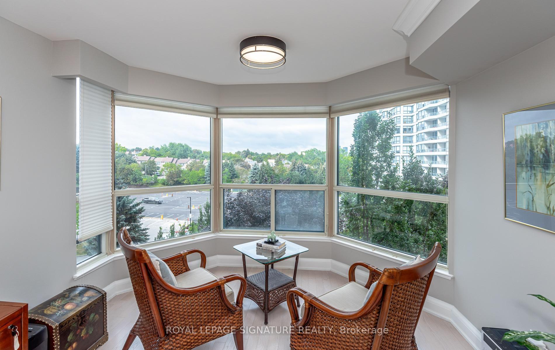 Photo 11 of Unit 602, 7300 Yonge Street, Vaughan, Crestwood-Springfarm-Yorkhill — HOMEH