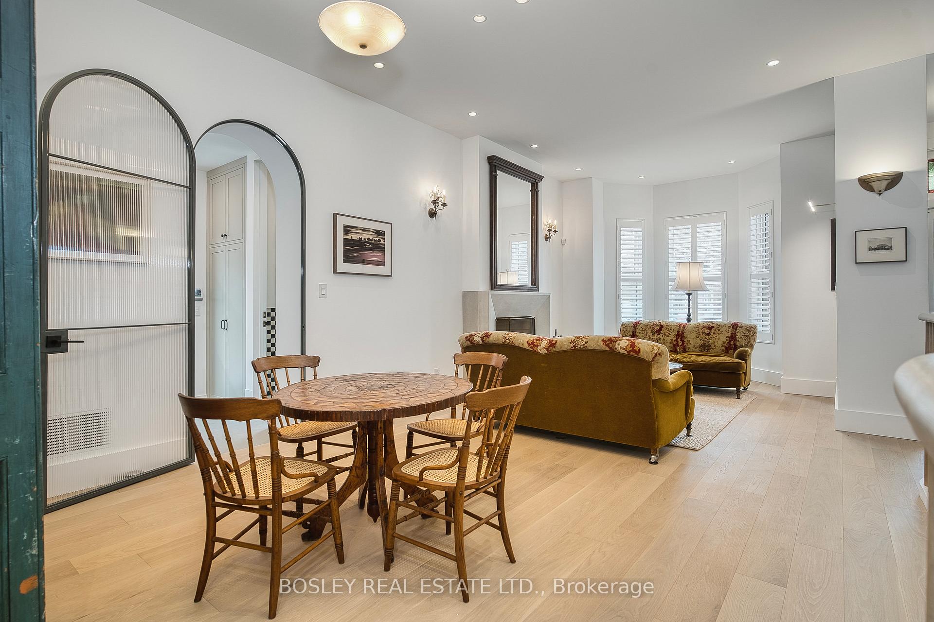 Photo 9 of 34 Beaconsfield Avenue, Toronto, Little Portugal — HOMEH
