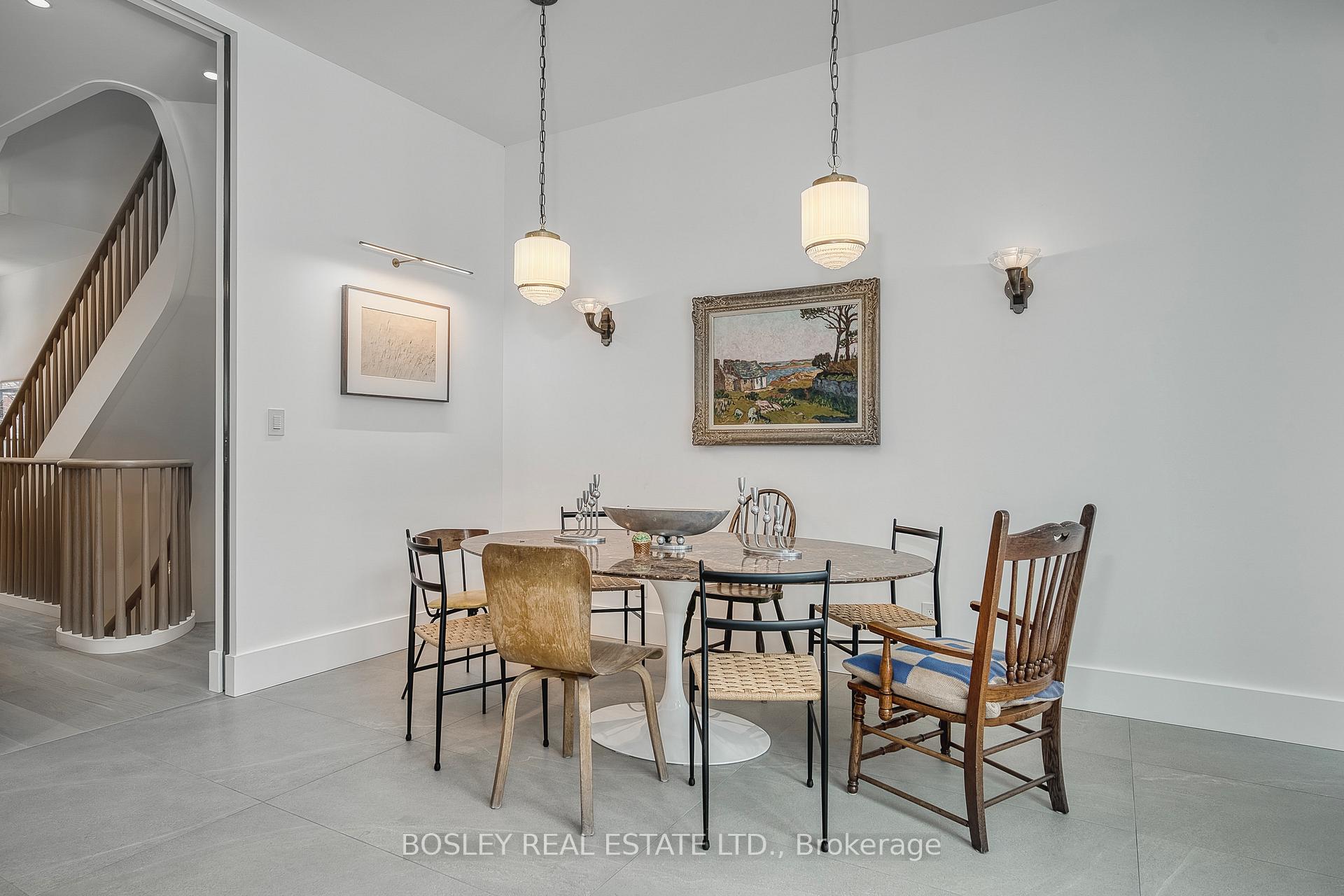 Photo 14 of 34 Beaconsfield Avenue, Toronto, Little Portugal — HOMEH