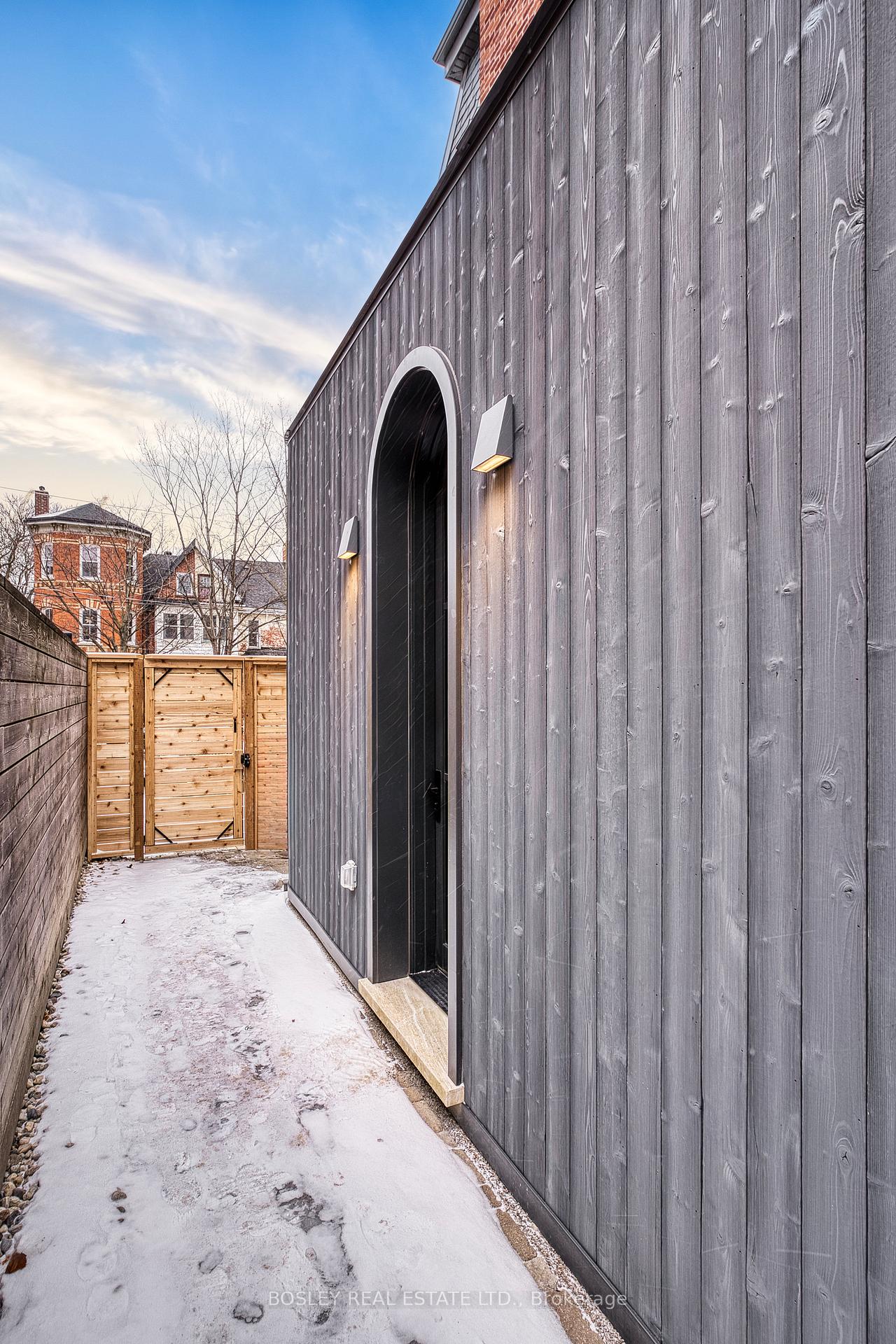 Photo 45 of 34 Beaconsfield Avenue, Toronto, Little Portugal — HOMEH