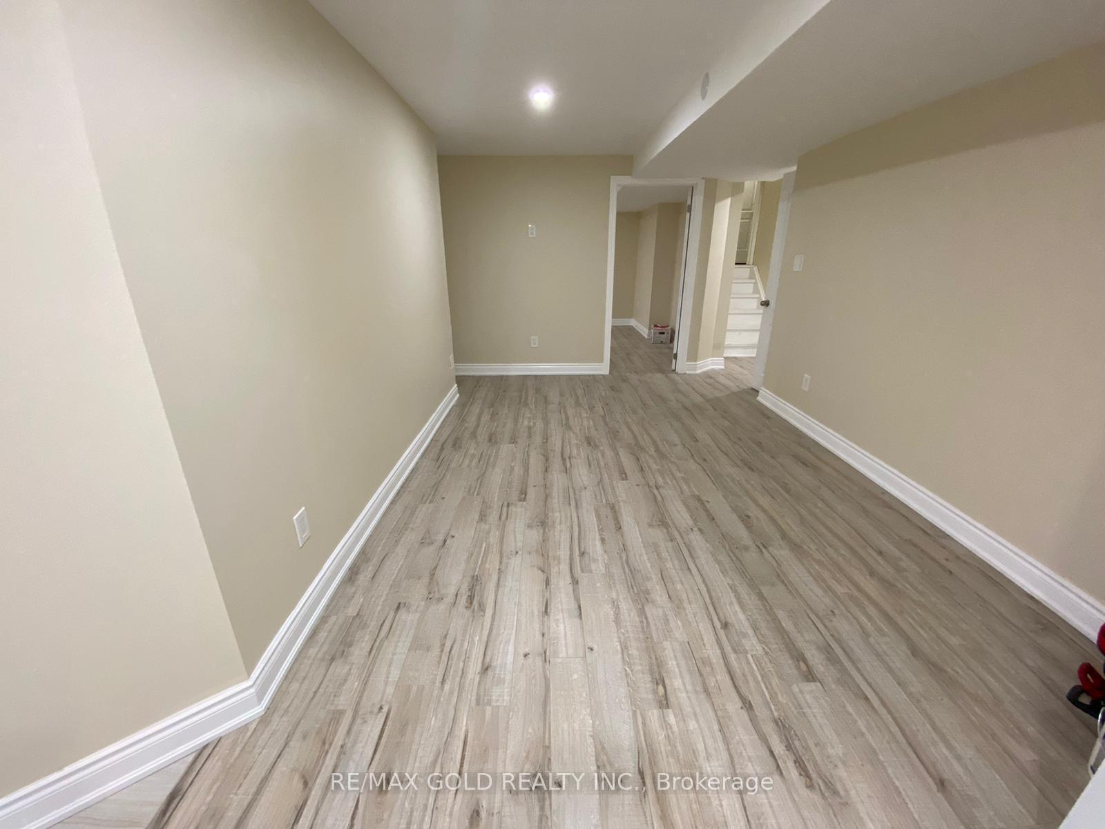 Photo 3 of Unit Lower, 1664 Norris Circle, Milton, Beaty — HOMEH