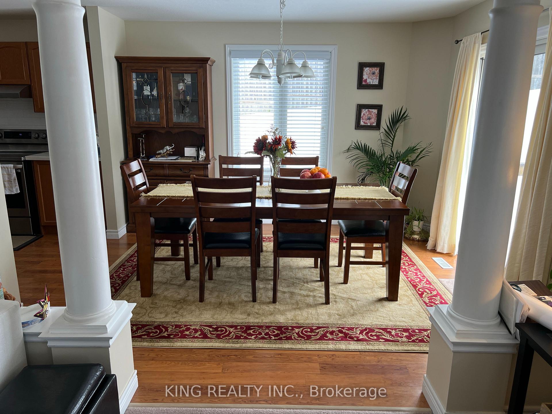 Photo 22 of 560 Garibaldi Avenue, London, North B — HOMEH