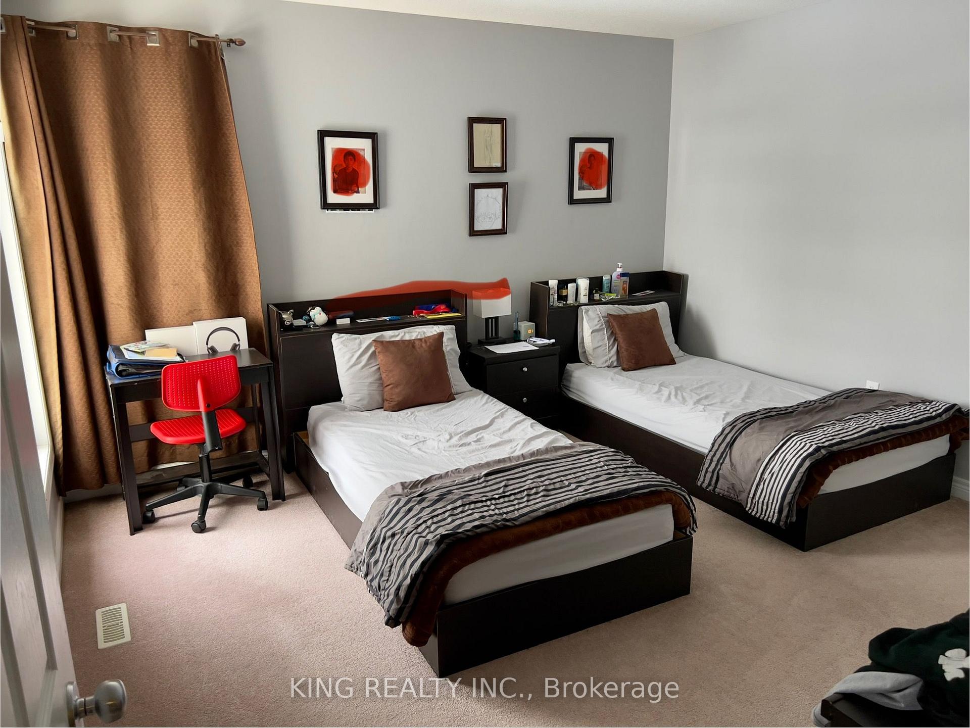Photo 26 of 560 Garibaldi Avenue, London, North B — HOMEH