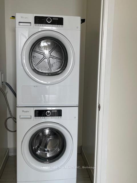 Photo 9 of Unit PH18, 25 Water Walk Drive, Markham, Unionville — HOMEH