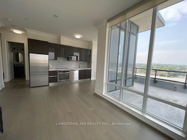 Photo 11 of Unit PH18, 25 Water Walk Drive, Markham, Unionville — HOMEH