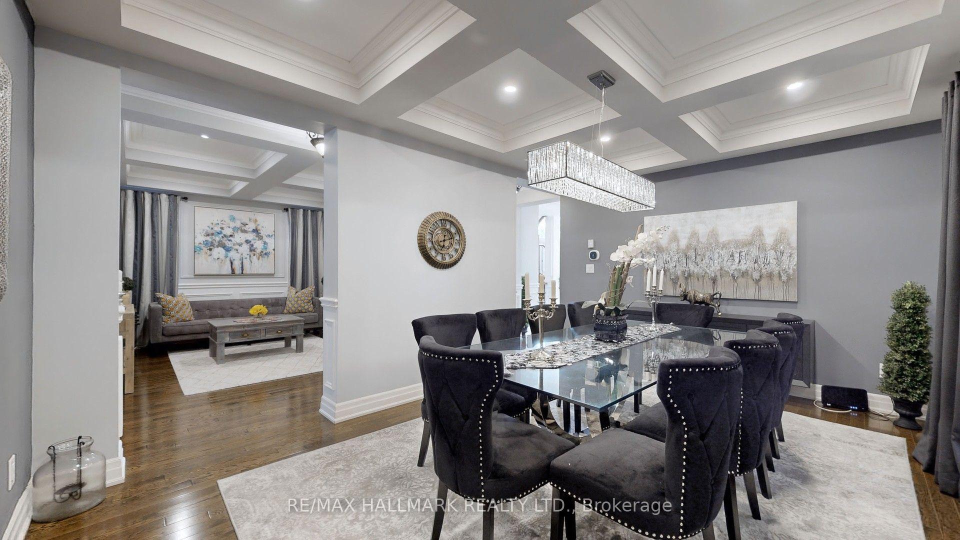 Photo 10 of 39 Lilly Valley Crescent, King, King City — HOMEH