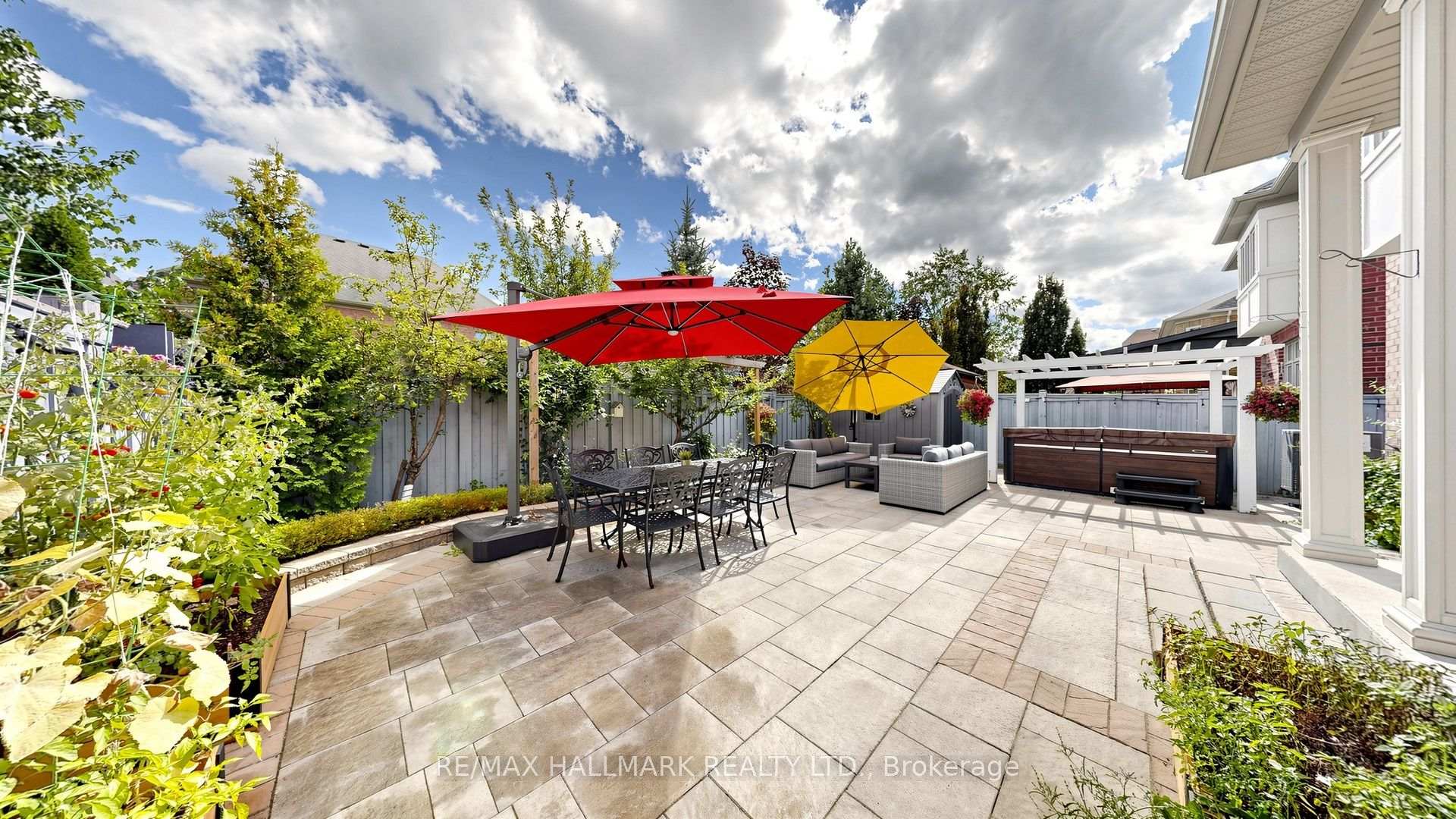 Photo 43 of 39 Lilly Valley Crescent, King, King City — HOMEH