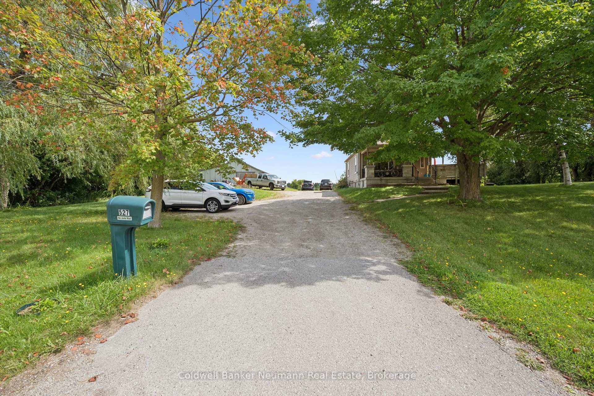 Photo 2 of 527 Stone Road E, Guelph, York/Watson Industrial Park — HOMEH