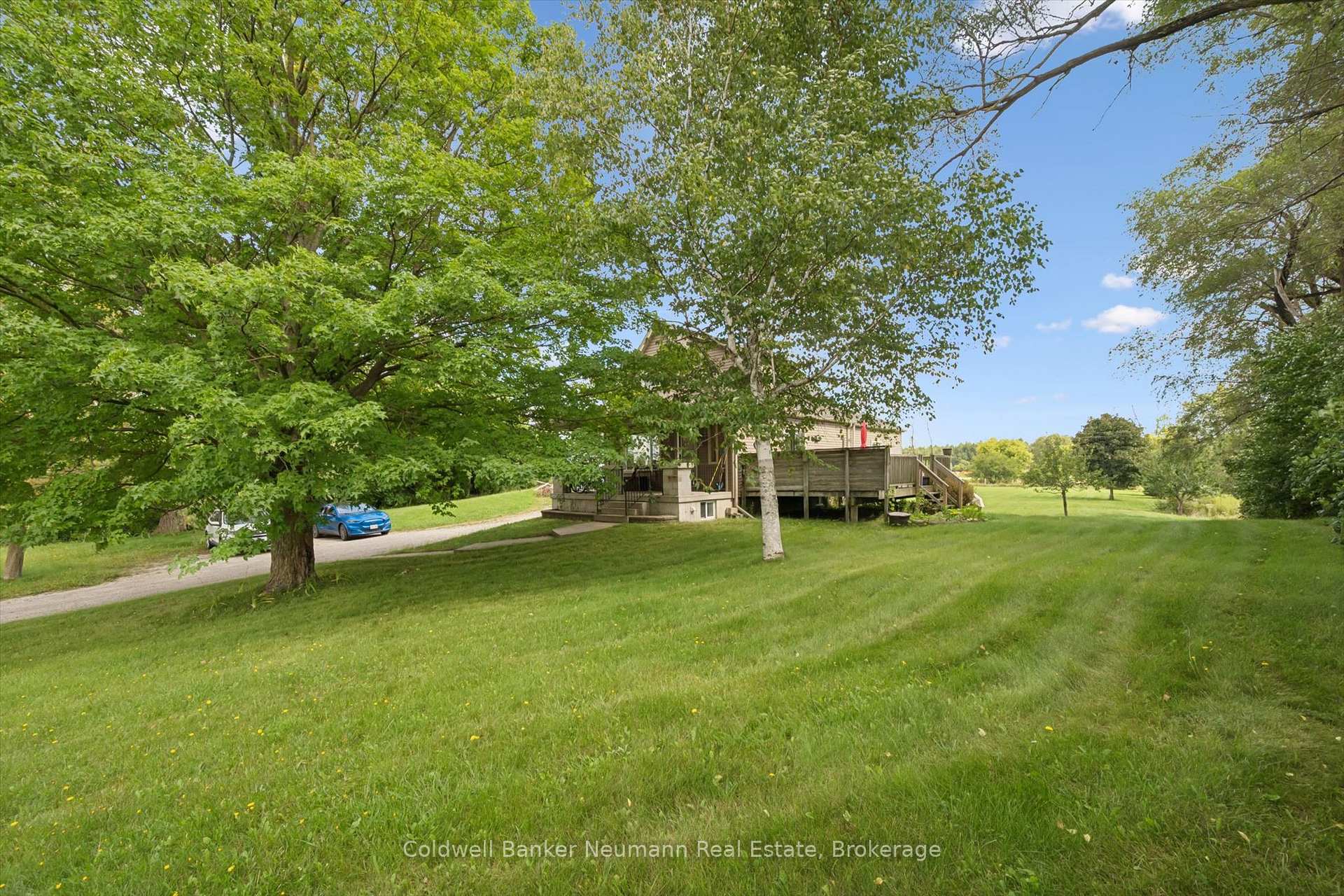 Photo 5 of 527 Stone Road E, Guelph, York/Watson Industrial Park — HOMEH