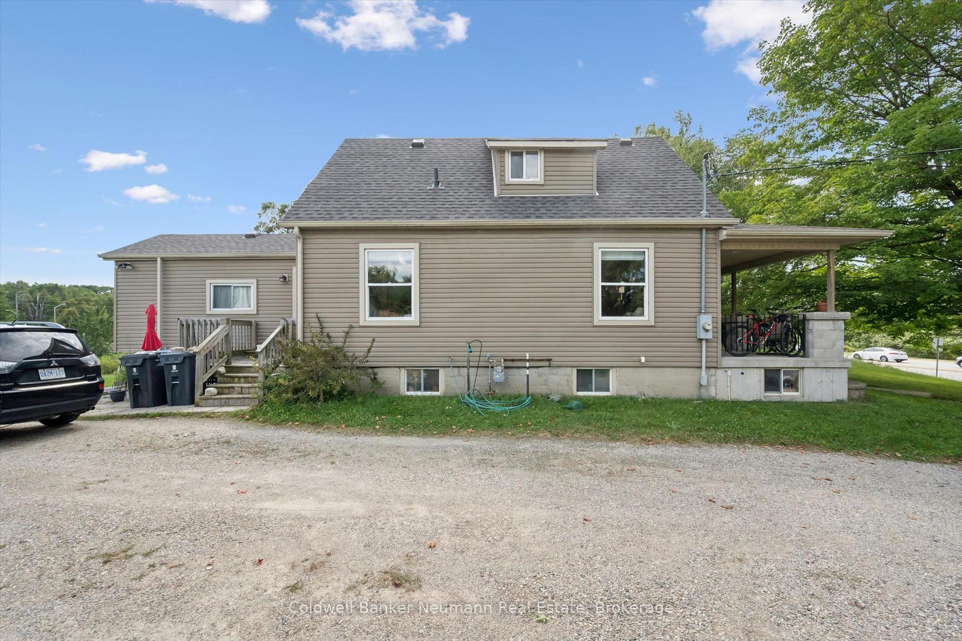 Photo 39 of 527 Stone Road E, Guelph, York/Watson Industrial Park — HOMEH