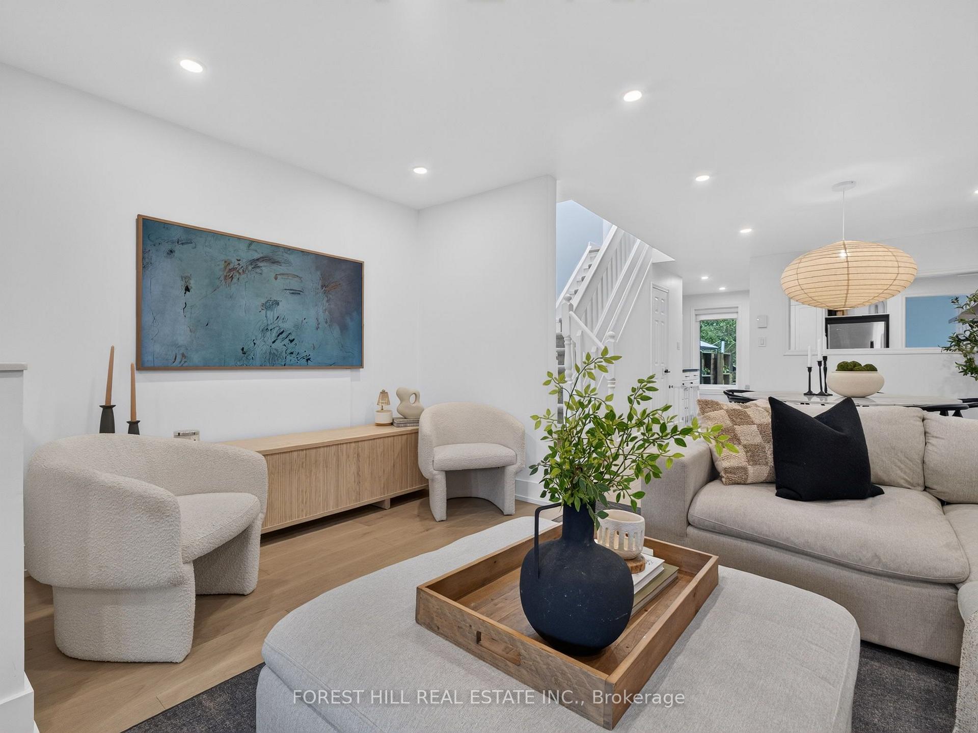Photo 5 of 139 Gamble Avenue, Toronto, East York — HOMEH