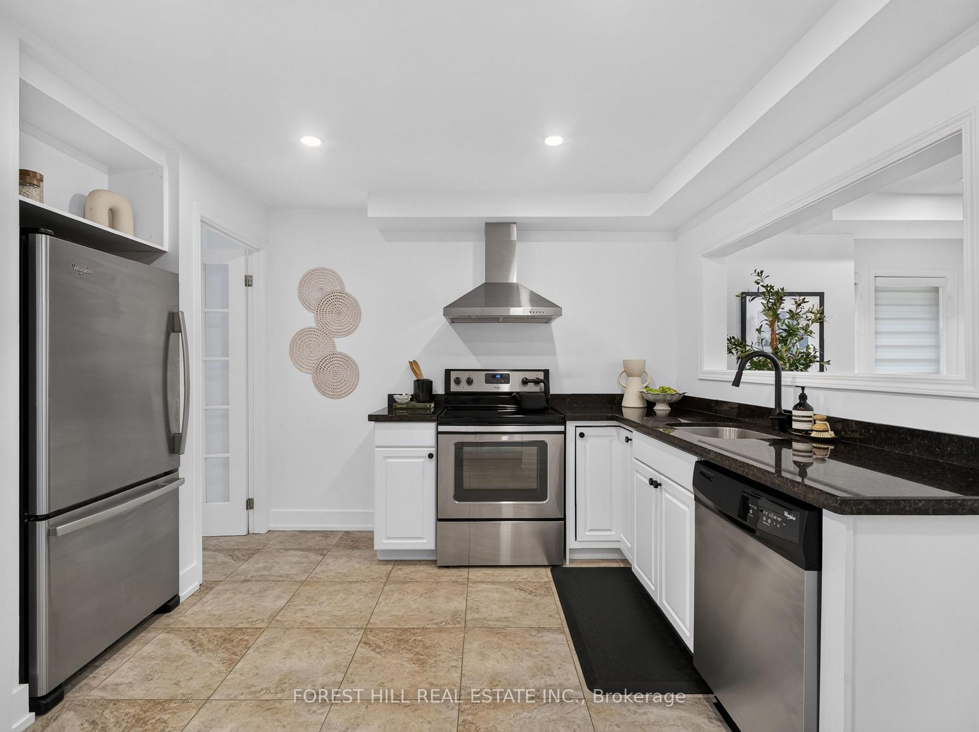 Photo 9 of 139 Gamble Avenue, Toronto, East York — HOMEH