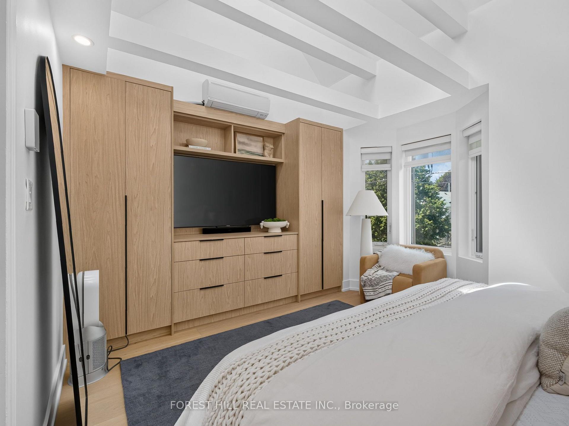 Photo 11 of 139 Gamble Avenue, Toronto, East York — HOMEH